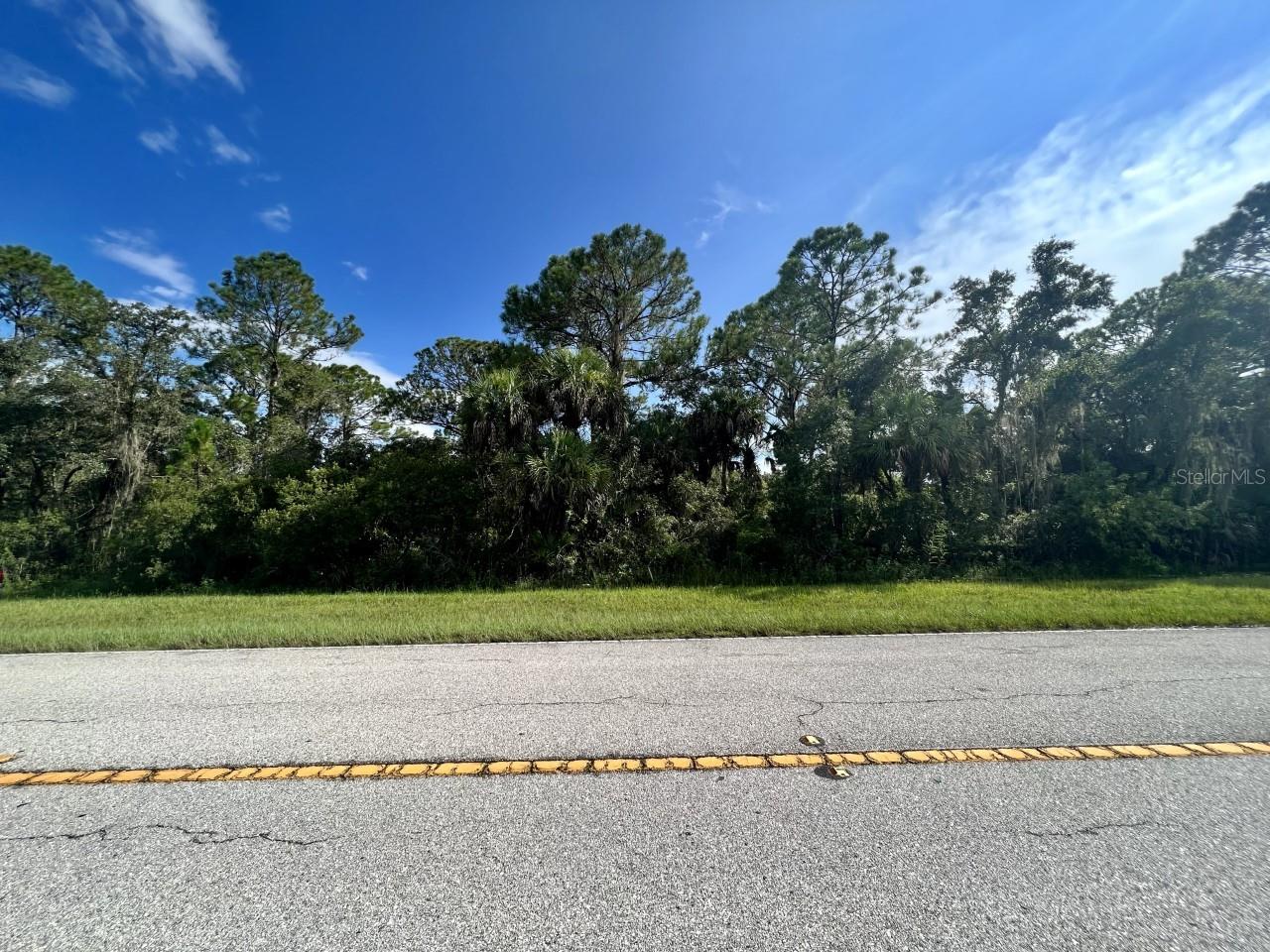 717 Biscayne Dr, Port Charlotte, FL 33953 — photo 1 of 1