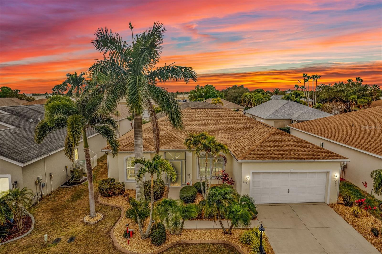 1693 Palace Ct