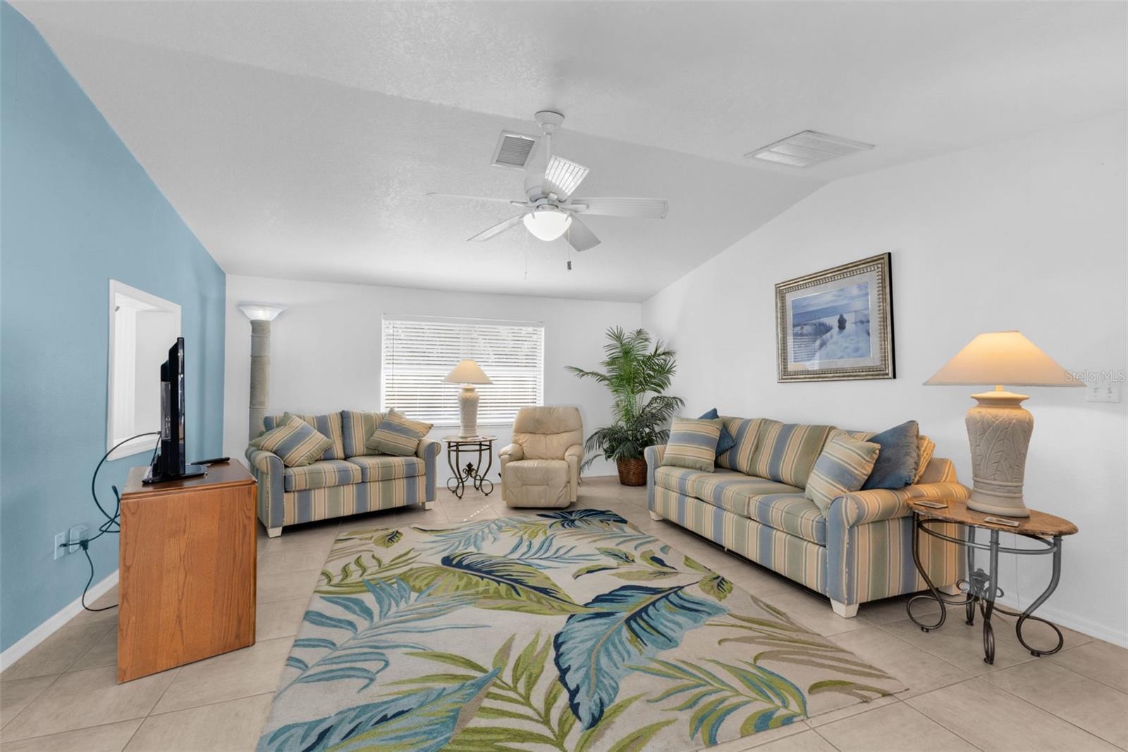 3215 Park Dr, Punta Gorda, FL 33982 — photo 11 of 43