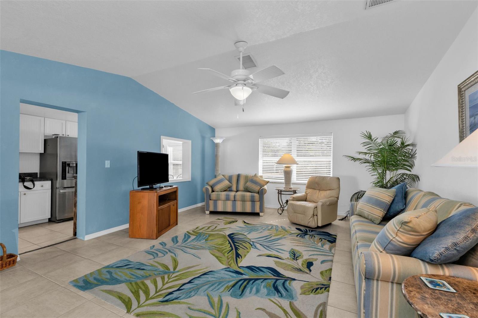 3215 Park Dr, Punta Gorda, FL 33982 — photo 9 of 43
