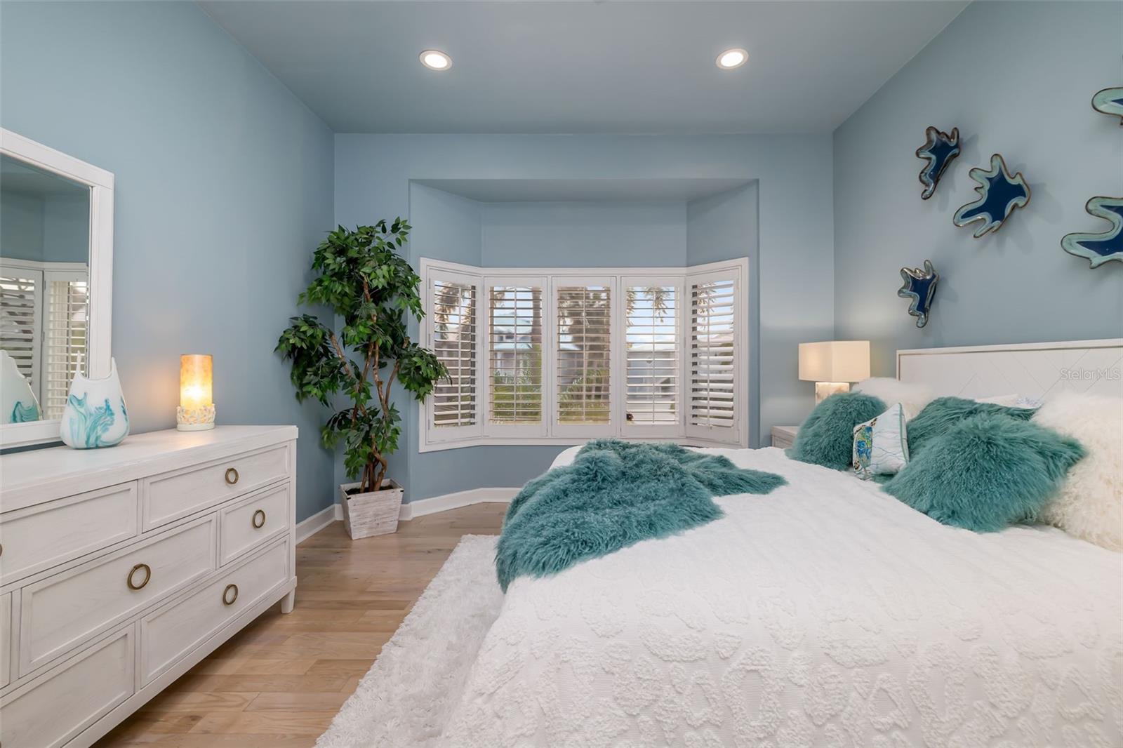 746 Eagle Point Dr, Venice, FL 34285 — photo 35 of 61