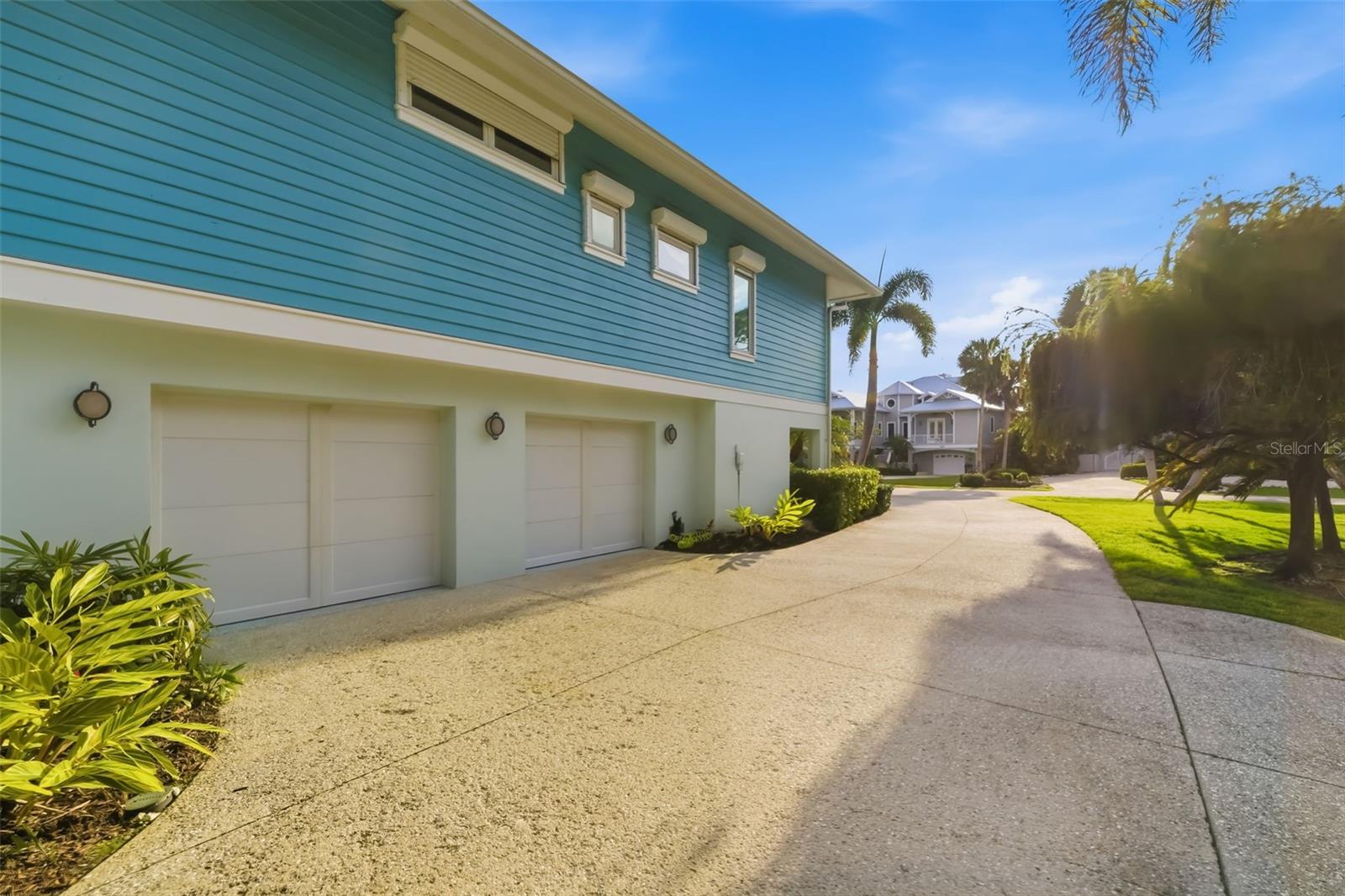 746 Eagle Point Dr, Venice, FL 34285 — photo 46 of 61