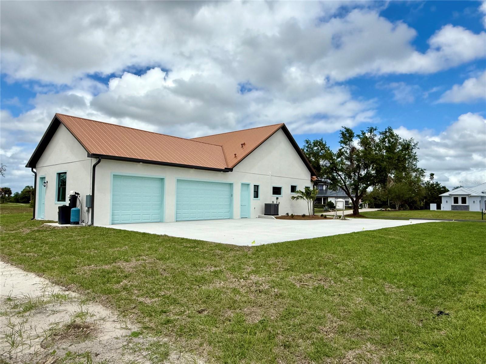 520 Woodstork Ln, Punta Gorda, FL 33982 — photo 3 of 47