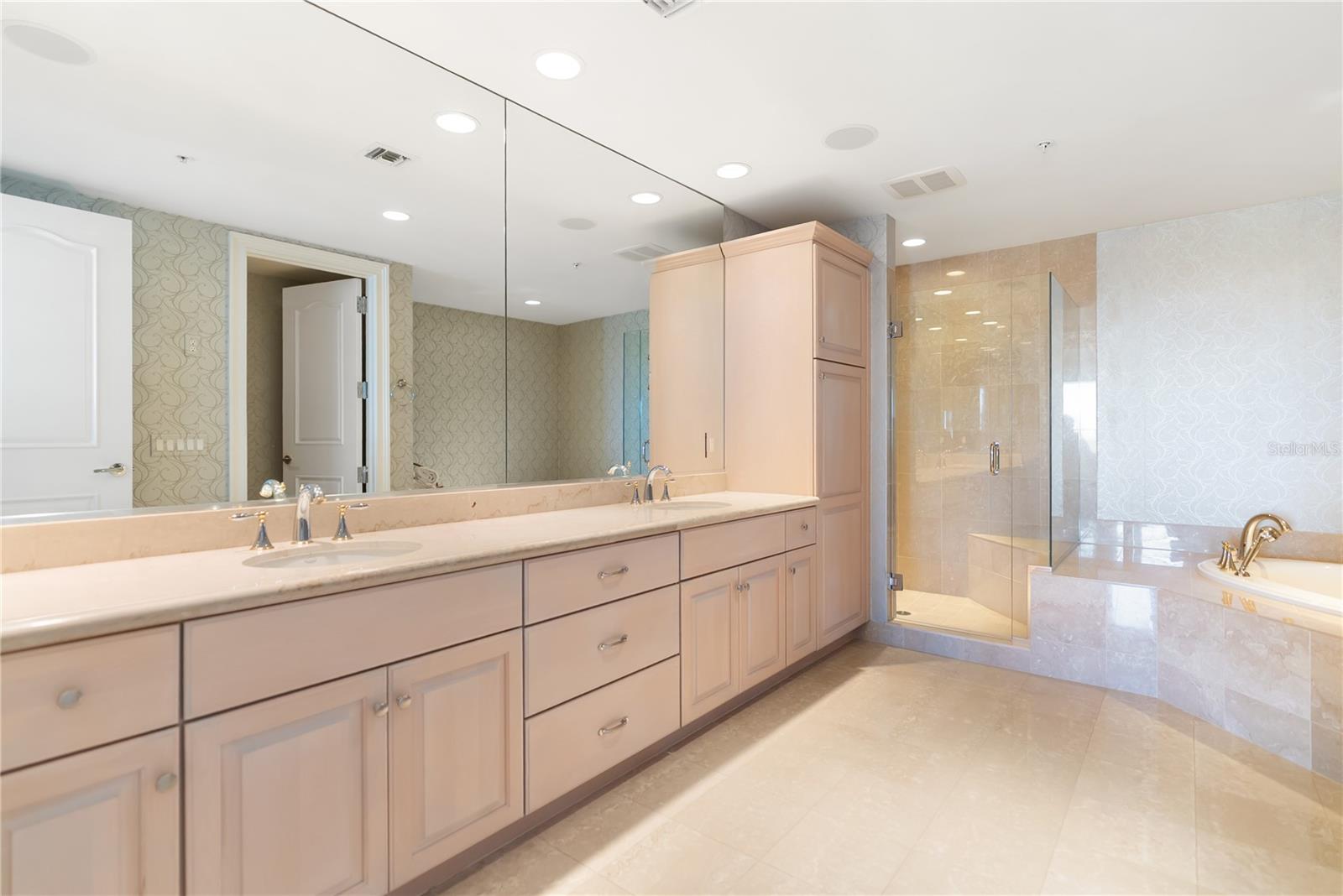 1111 Ritz Carlton Dr #1603, Sarasota, FL 34236 — photo 17 of 35