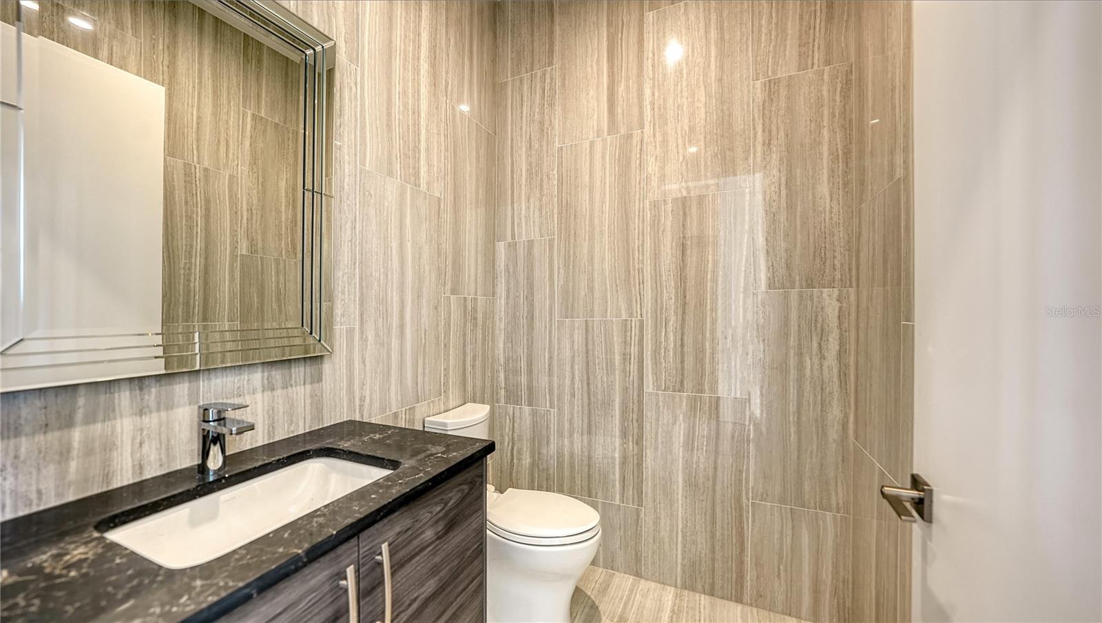 1335 2nd St #villa 2E, Sarasota, FL 34236 — photo 26 of 43