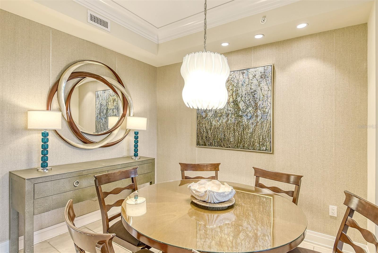 915 Seaside Dr #504, Weeks 6-7, Sarasota, FL 34242 — photo 18 of 52