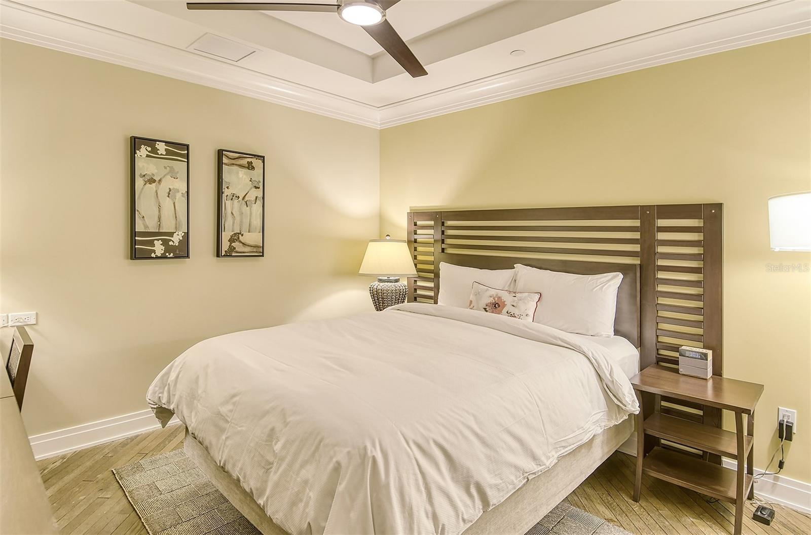 915 Seaside Dr #504, Weeks 6-7, Sarasota, FL 34242 — photo 30 of 52