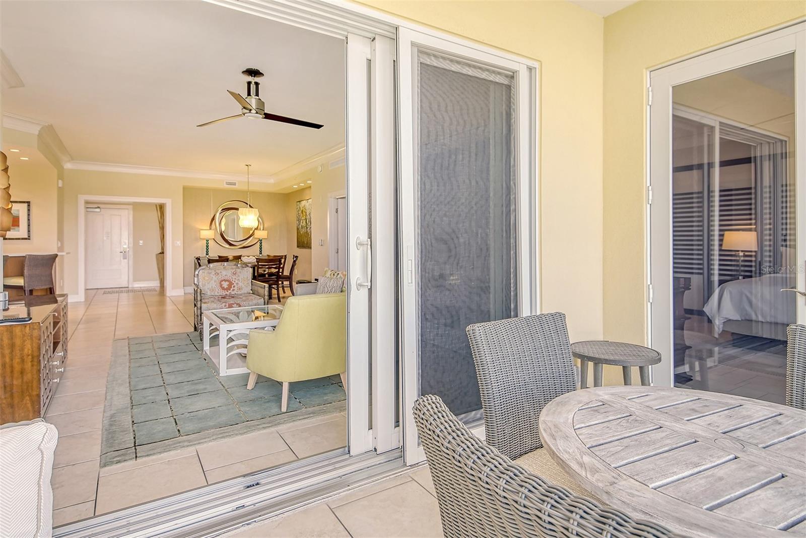 915 Seaside Dr #504, Weeks 6-7, Sarasota, FL 34242 — photo 10 of 52