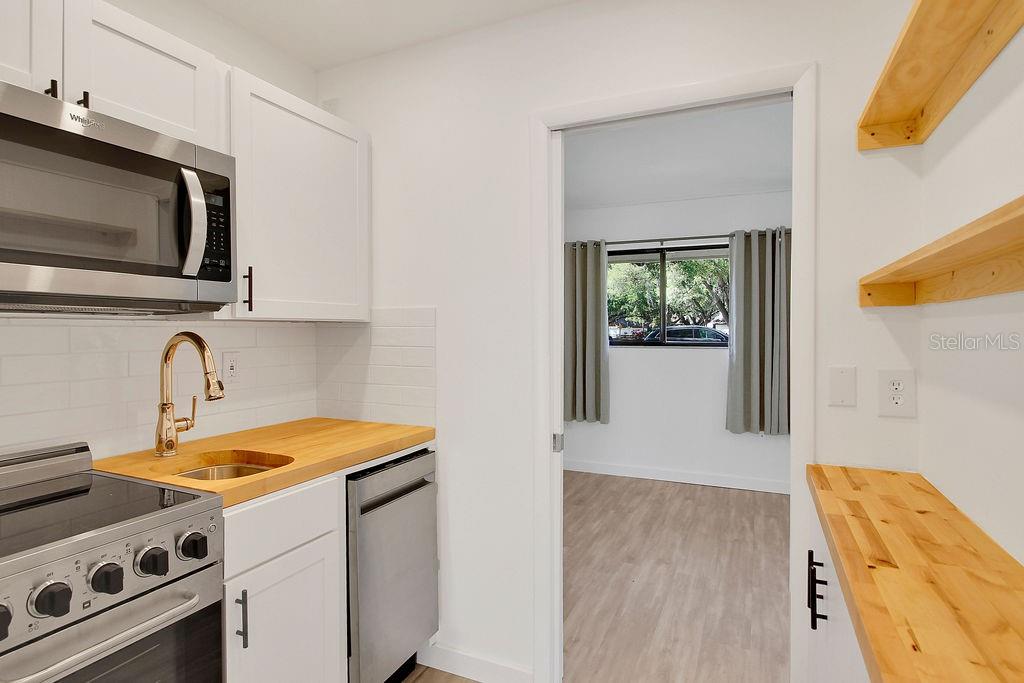 3507 Longmeadow #4, Sarasota, FL 34235 — photo 9 of 12