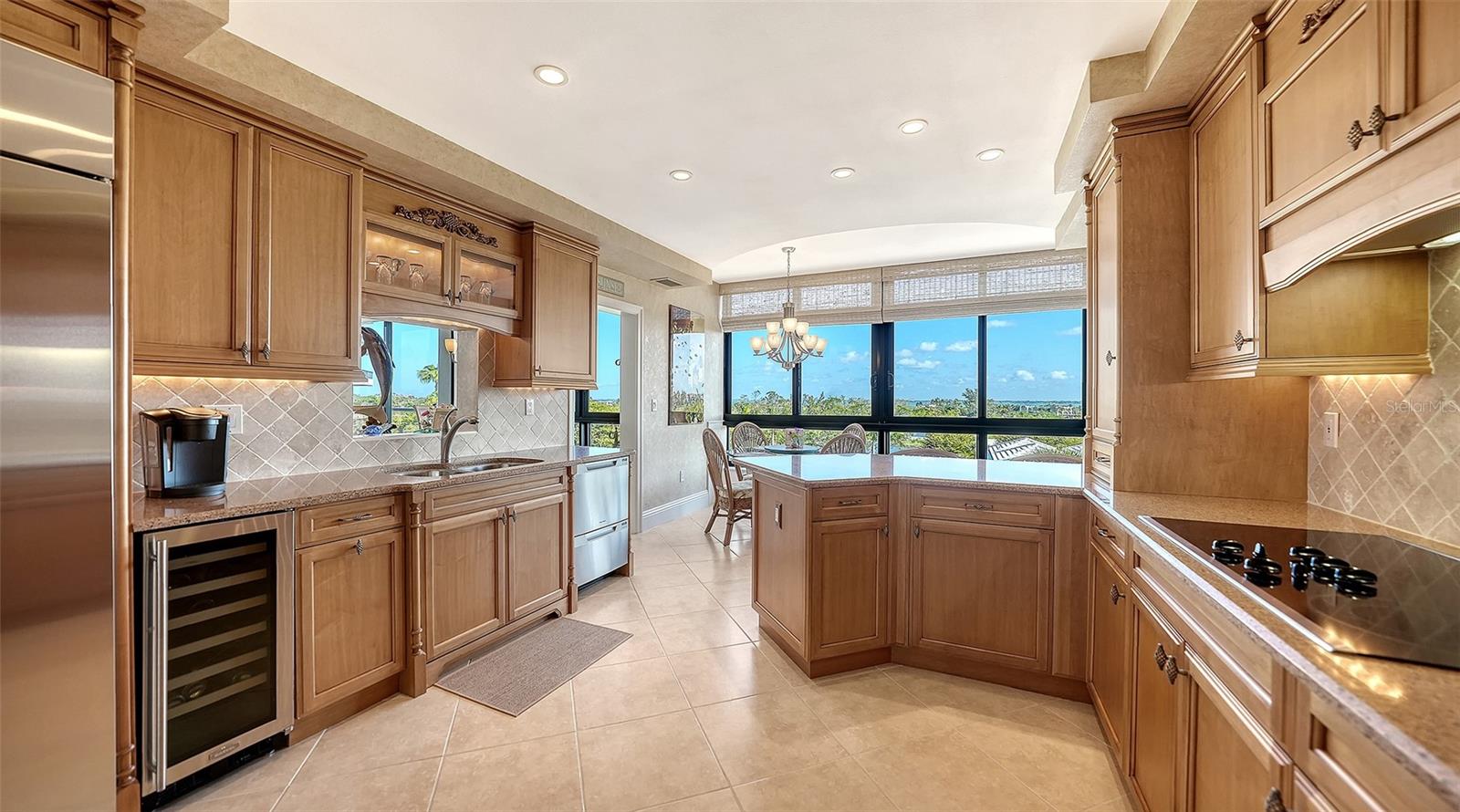 535 Sanctuary Dr #A401, Longboat Key, FL 34228 — photo 25 of 64