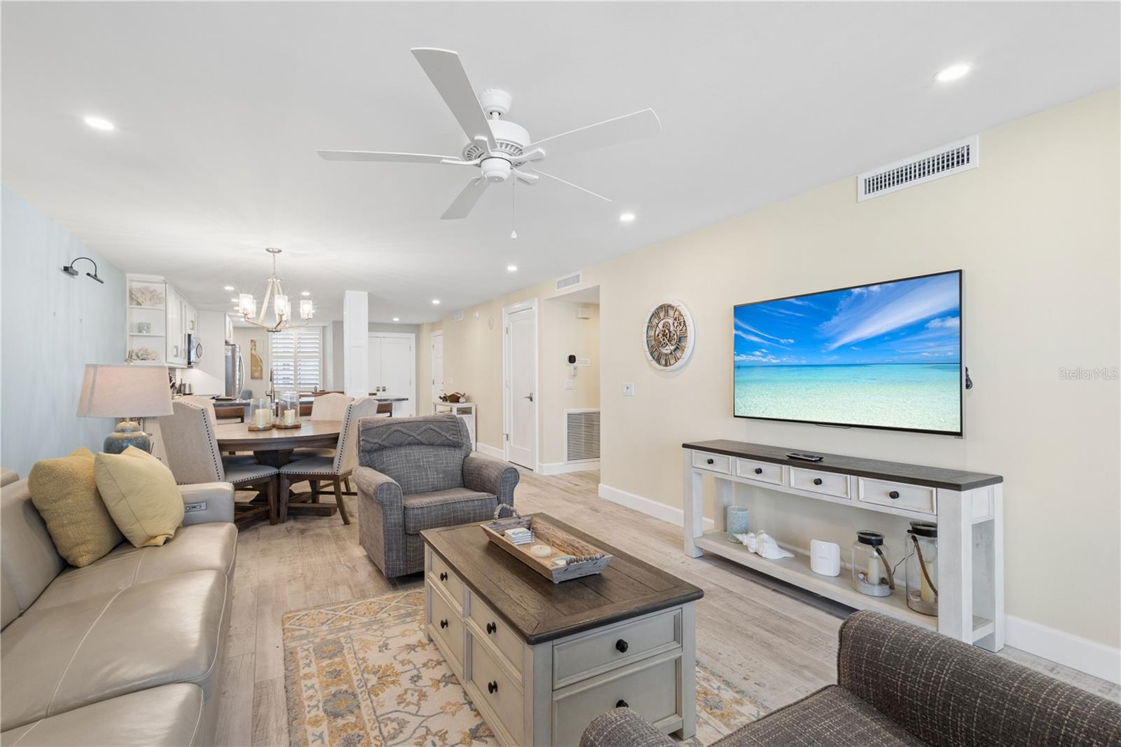 5880 Midnight Pass Rd #704, Sarasota, FL 34242 — photo 13 of 39