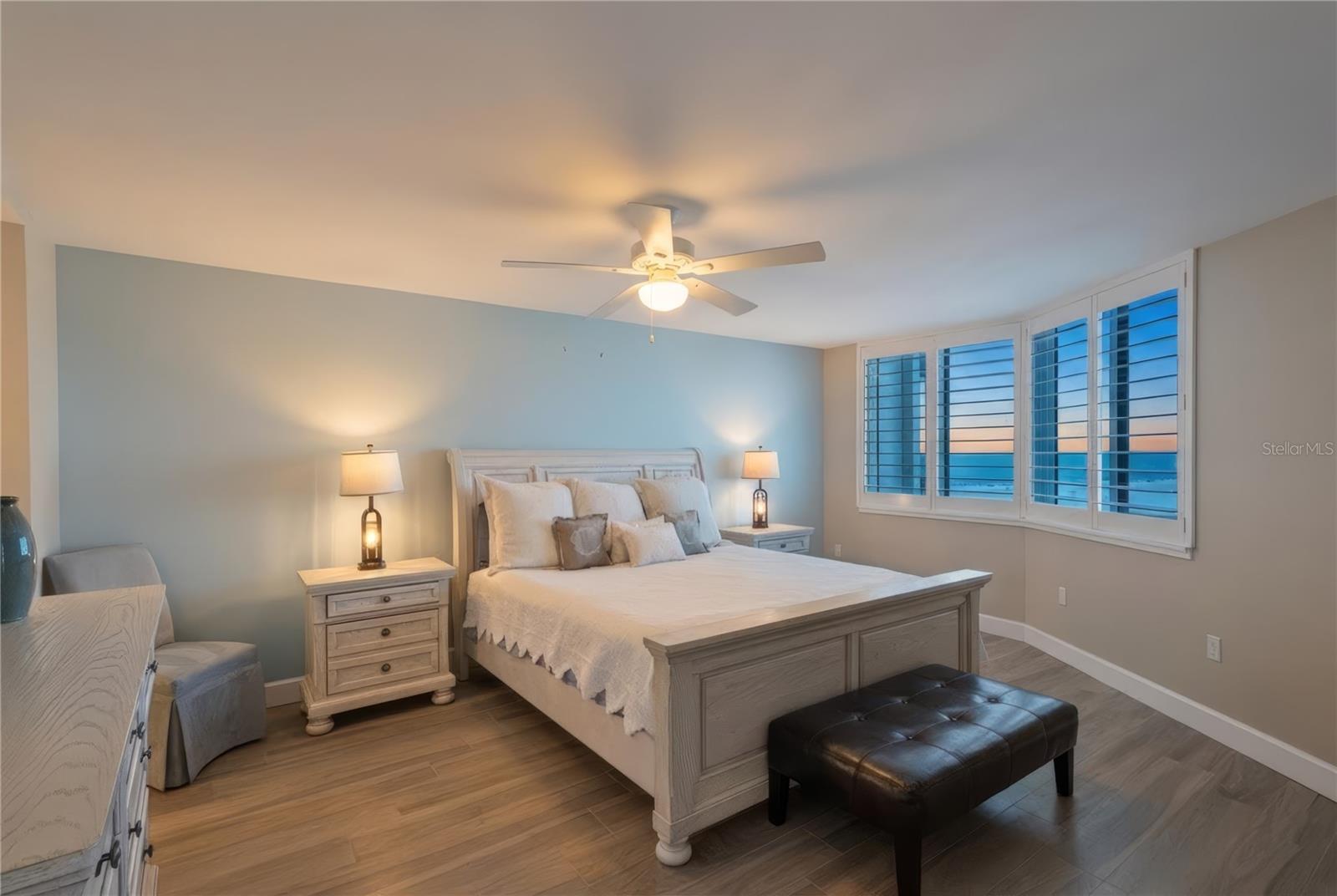 5880 Midnight Pass Rd #704, Sarasota, FL 34242 — photo 15 of 39