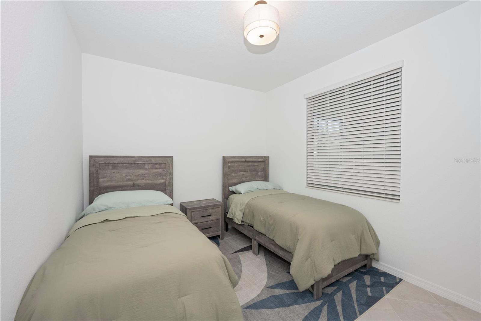 Bonus room with pull out couch and desk