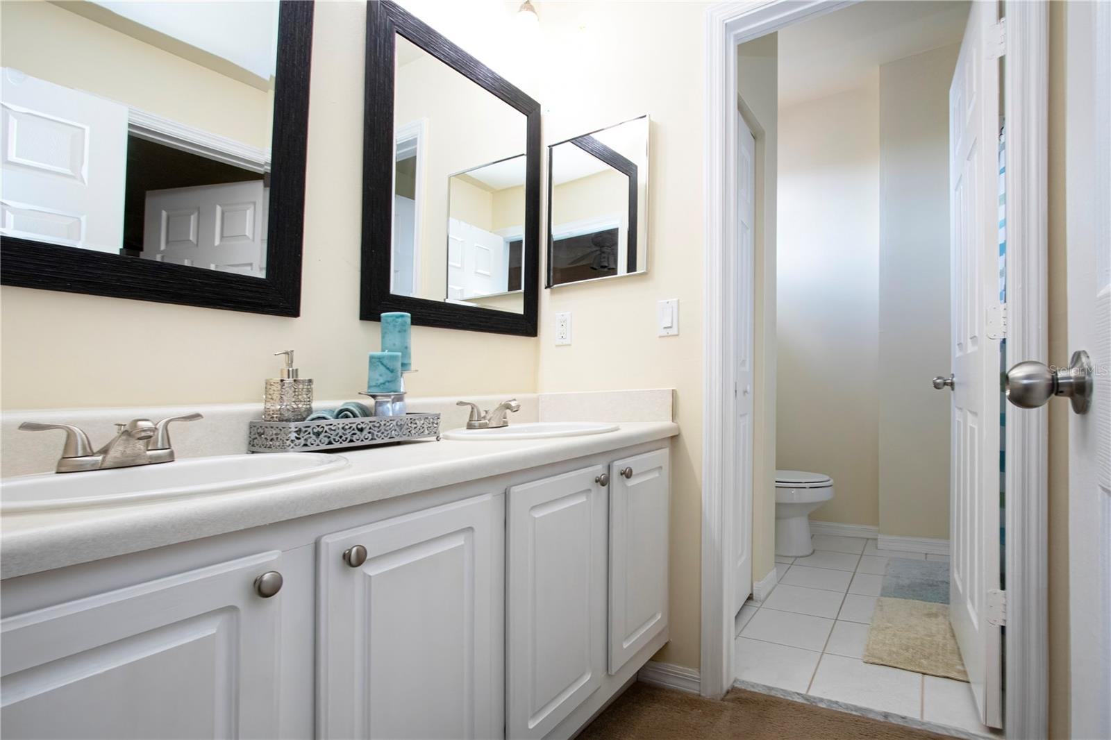 5711 Bentgrass Dr #19-202, Sarasota, FL 34235 — photo 27 of 59