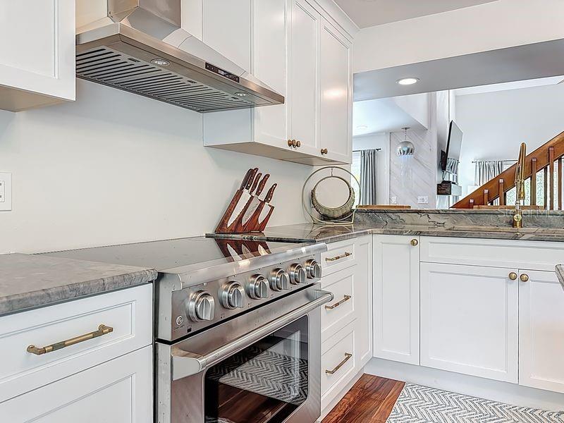 1445 Landings Cir #69, Sarasota, FL 34231 — photo 11 of 34