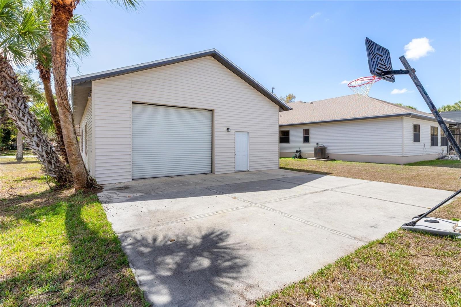 18412 Meyer Ave, Port Charlotte, FL 33948 — photo 11 of 73