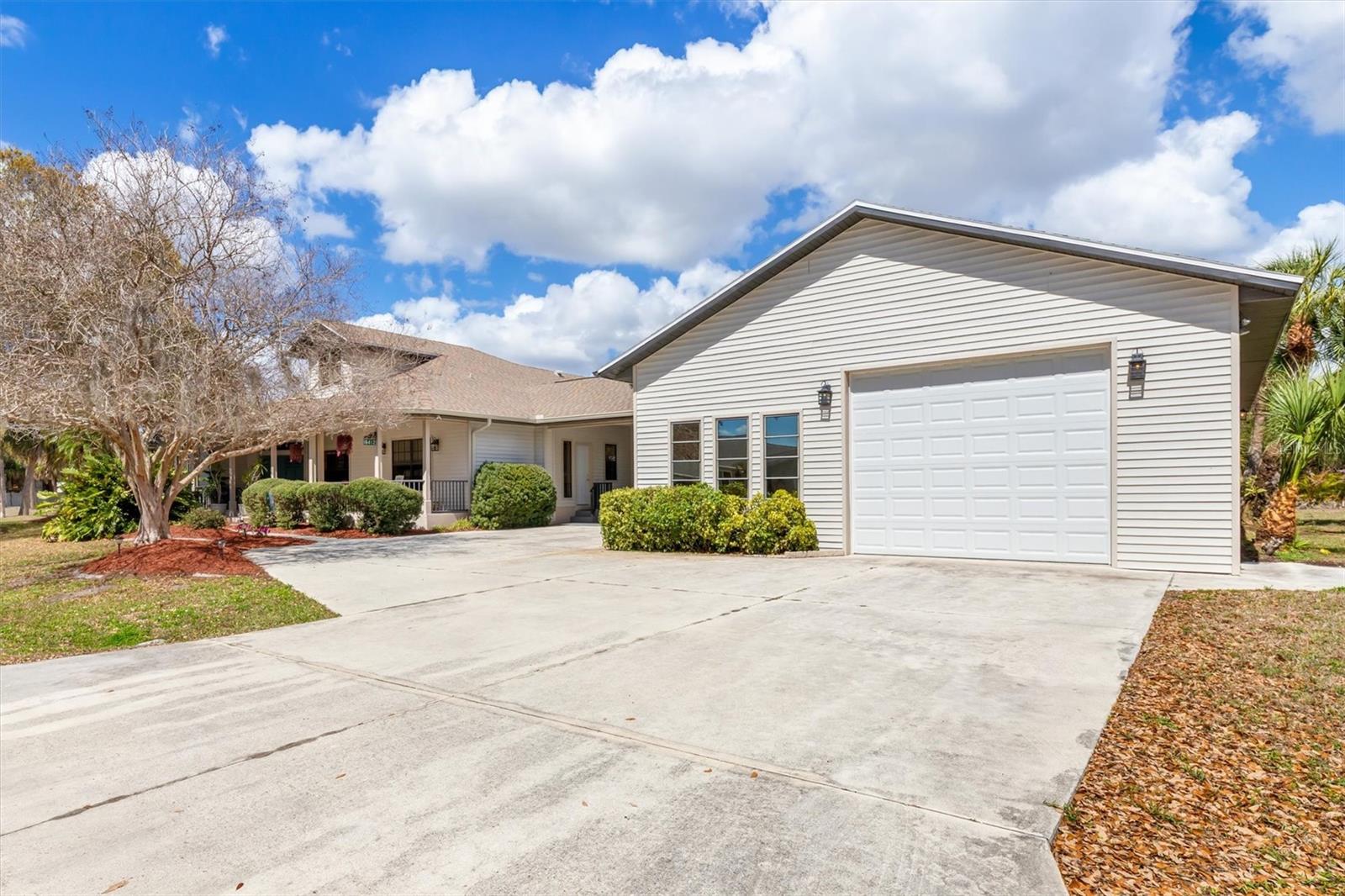 18412 Meyer Ave, Port Charlotte, FL 33948 — photo 12 of 73