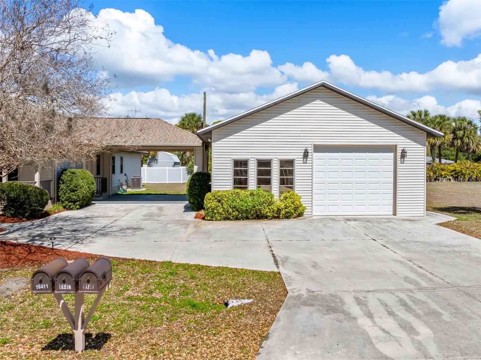 18412 Meyer Ave, Port Charlotte, FL 33948 — photo 10 of 73