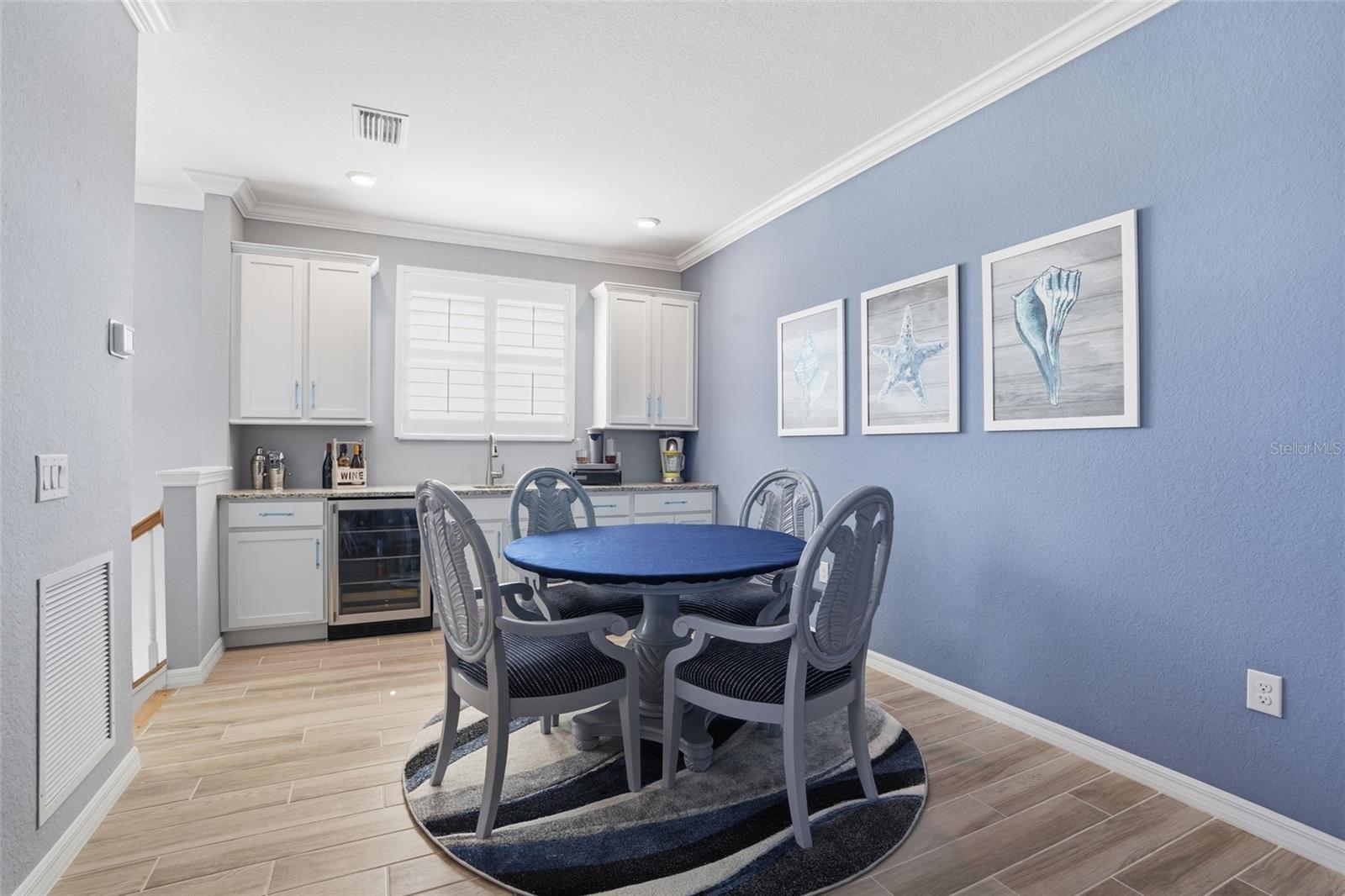 upstairs bonus room