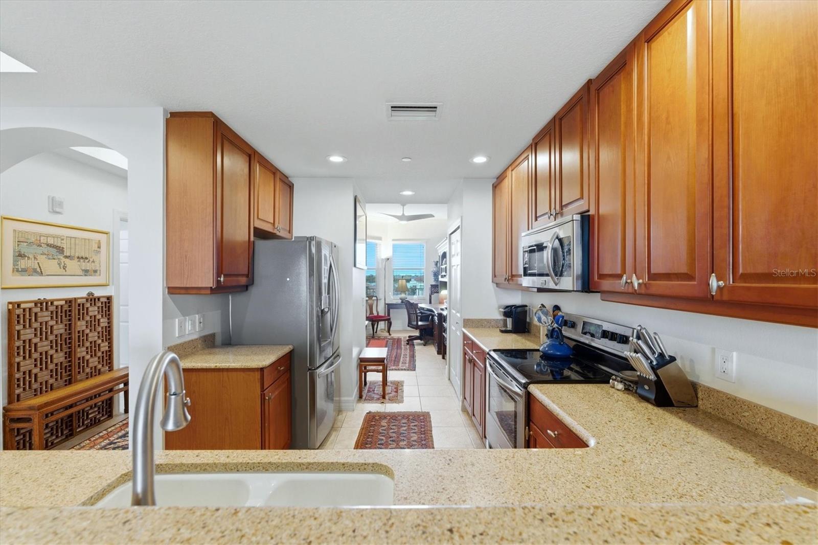 5531 Cannes Cir #603, Sarasota, FL 34231 — photo 18 of 61