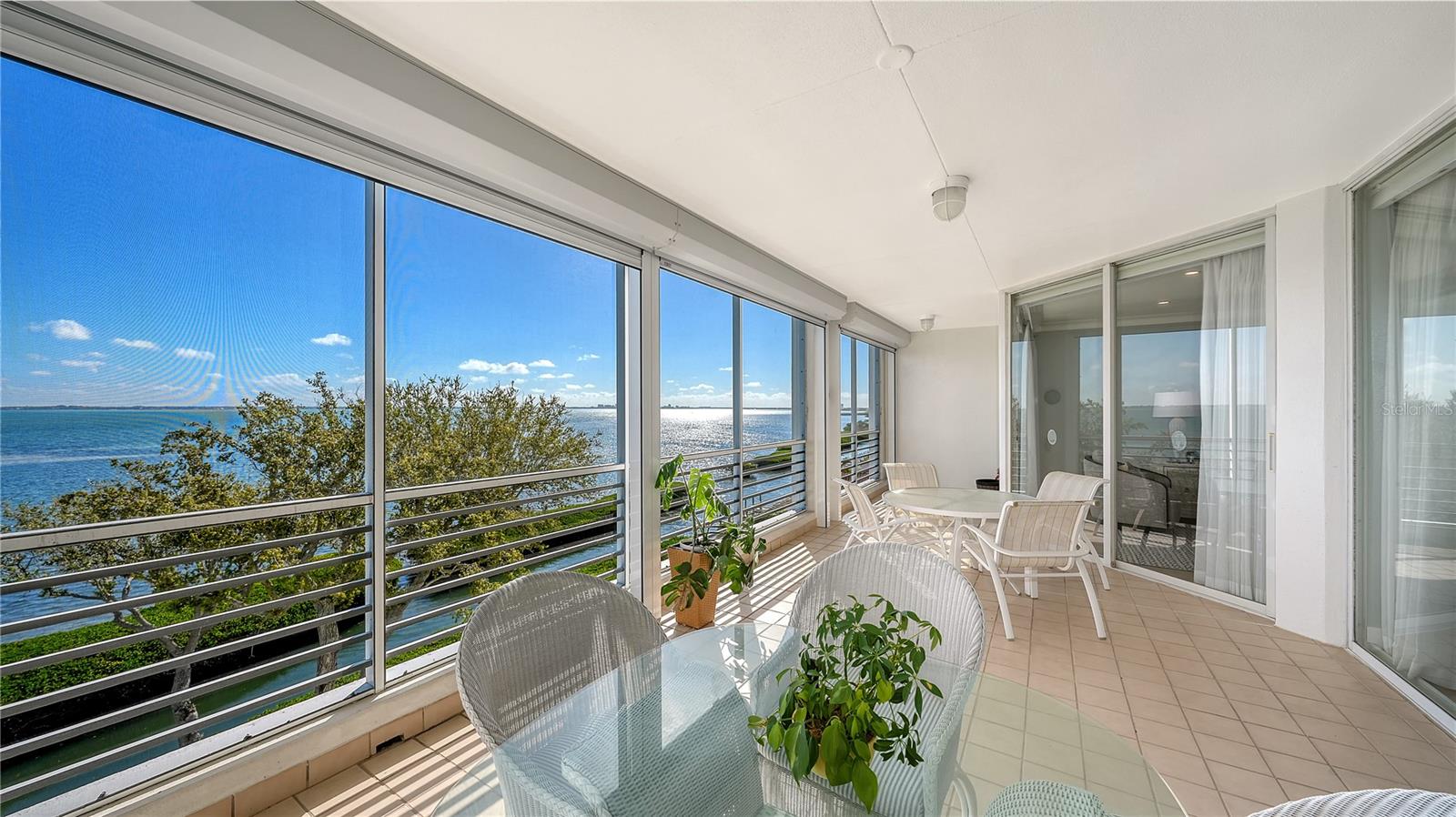 2410 Harbourside Dr #142, Longboat Key, FL 34228 — photo 13 of 54