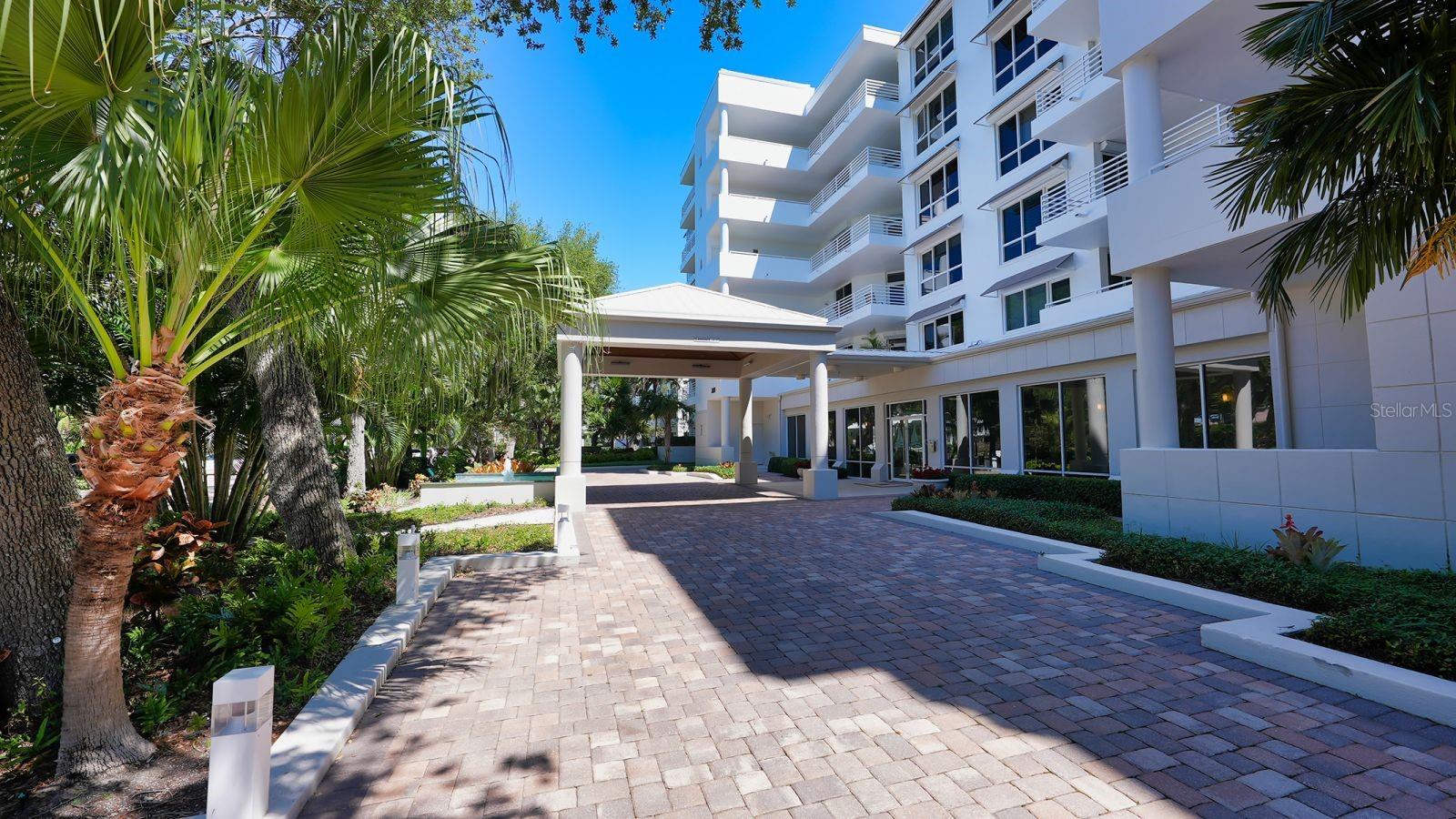 2410 Harbourside Dr #142, Longboat Key, FL 34228 — photo 3 of 54