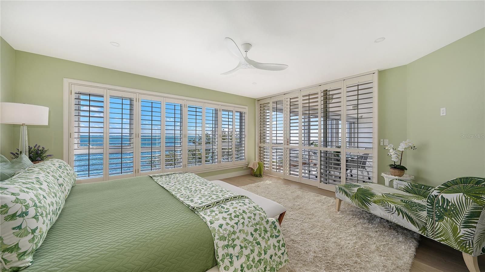 2410 Harbourside Dr #142, Longboat Key, FL 34228 — photo 26 of 54