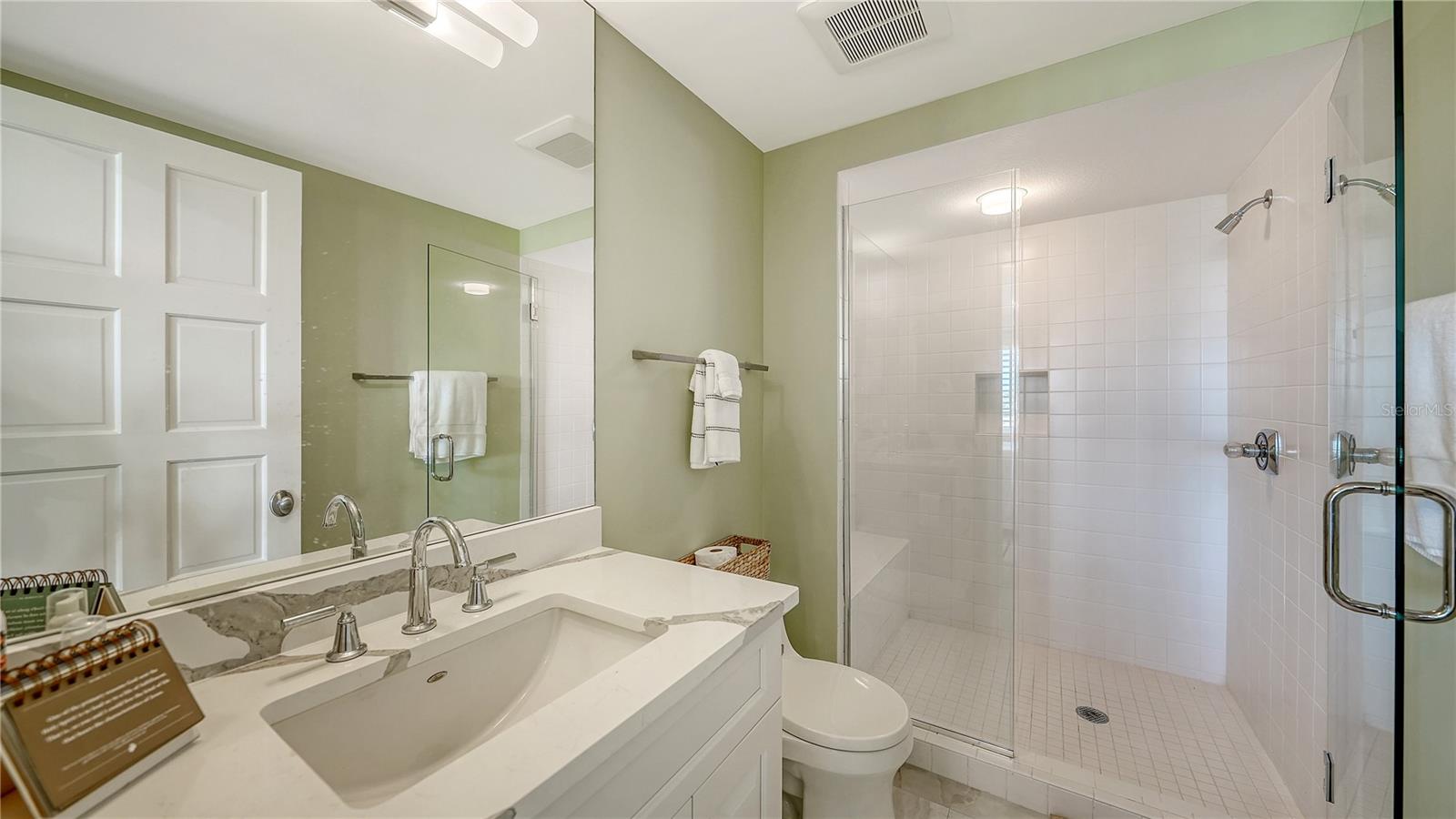 2410 Harbourside Dr #142, Longboat Key, FL 34228 — photo 34 of 54
