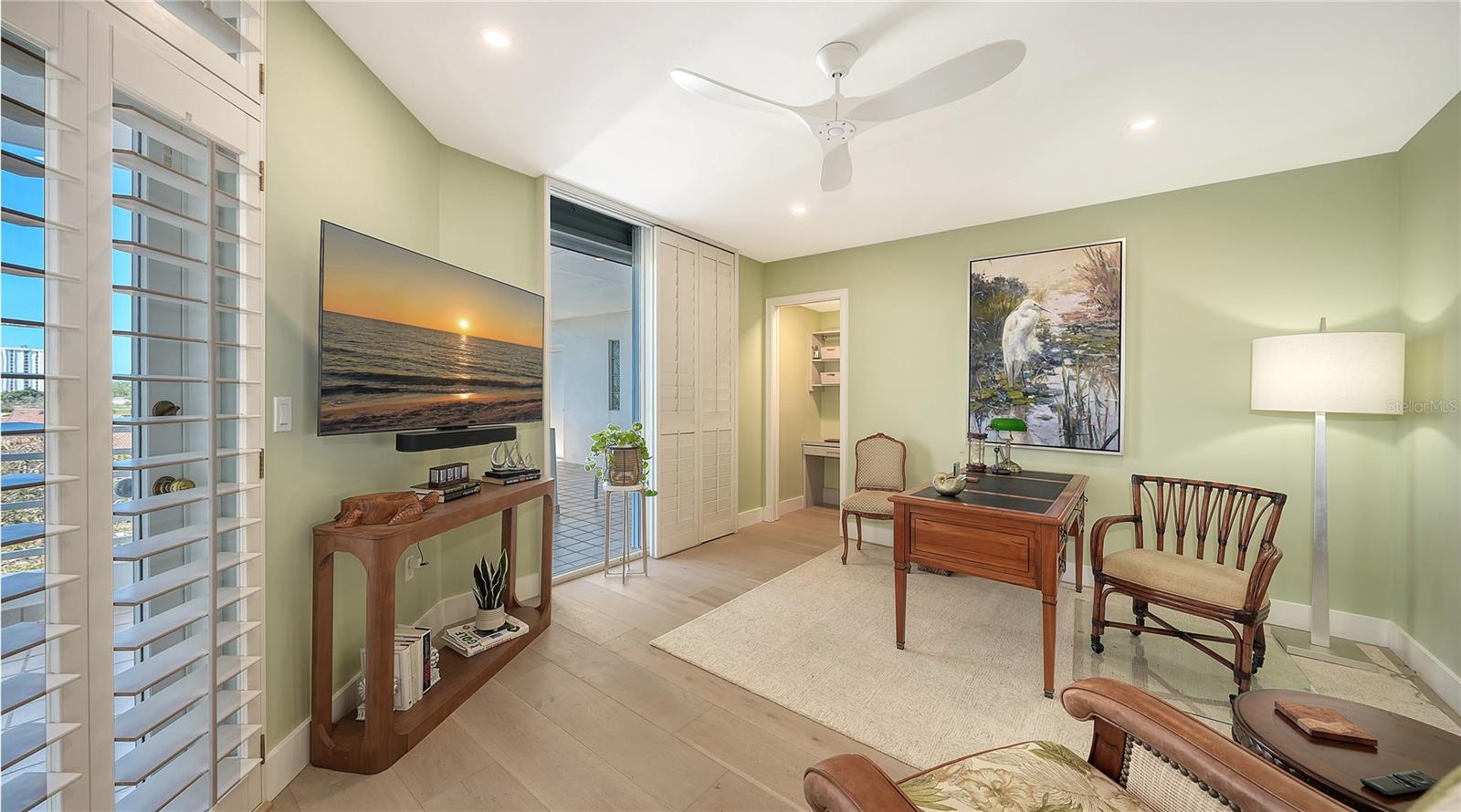 2410 Harbourside Dr #142, Longboat Key, FL 34228 — photo 36 of 54
