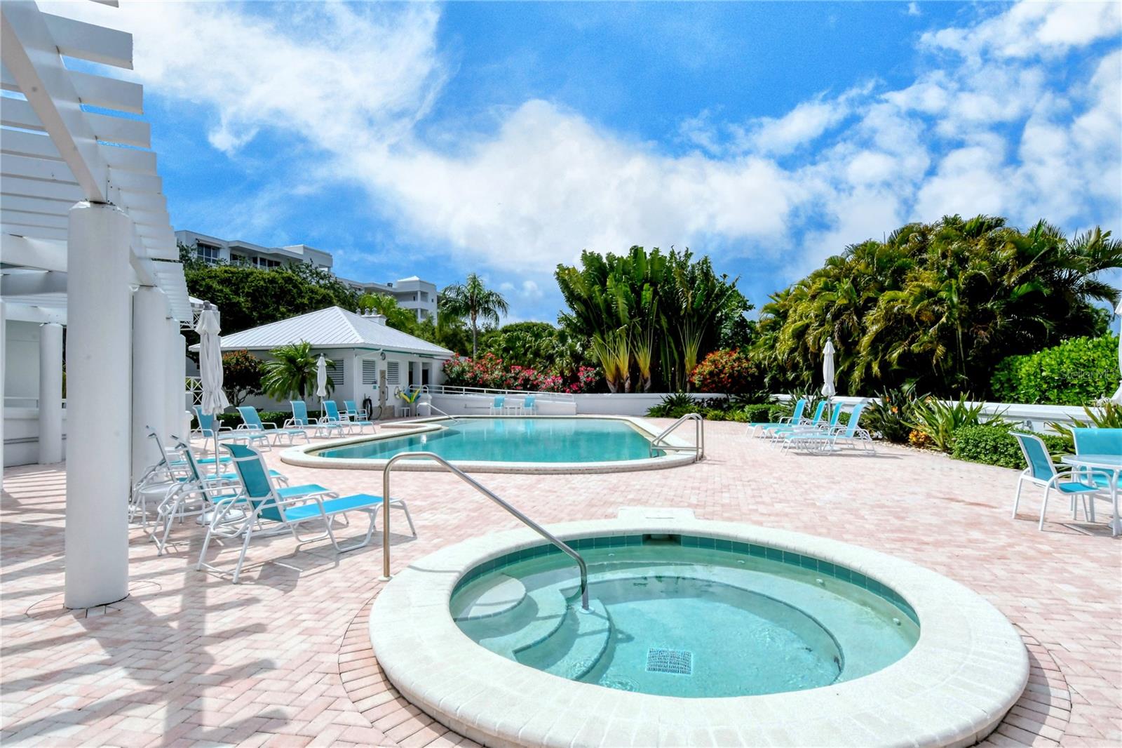 2410 Harbourside Dr #142, Longboat Key, FL 34228 — photo 44 of 54