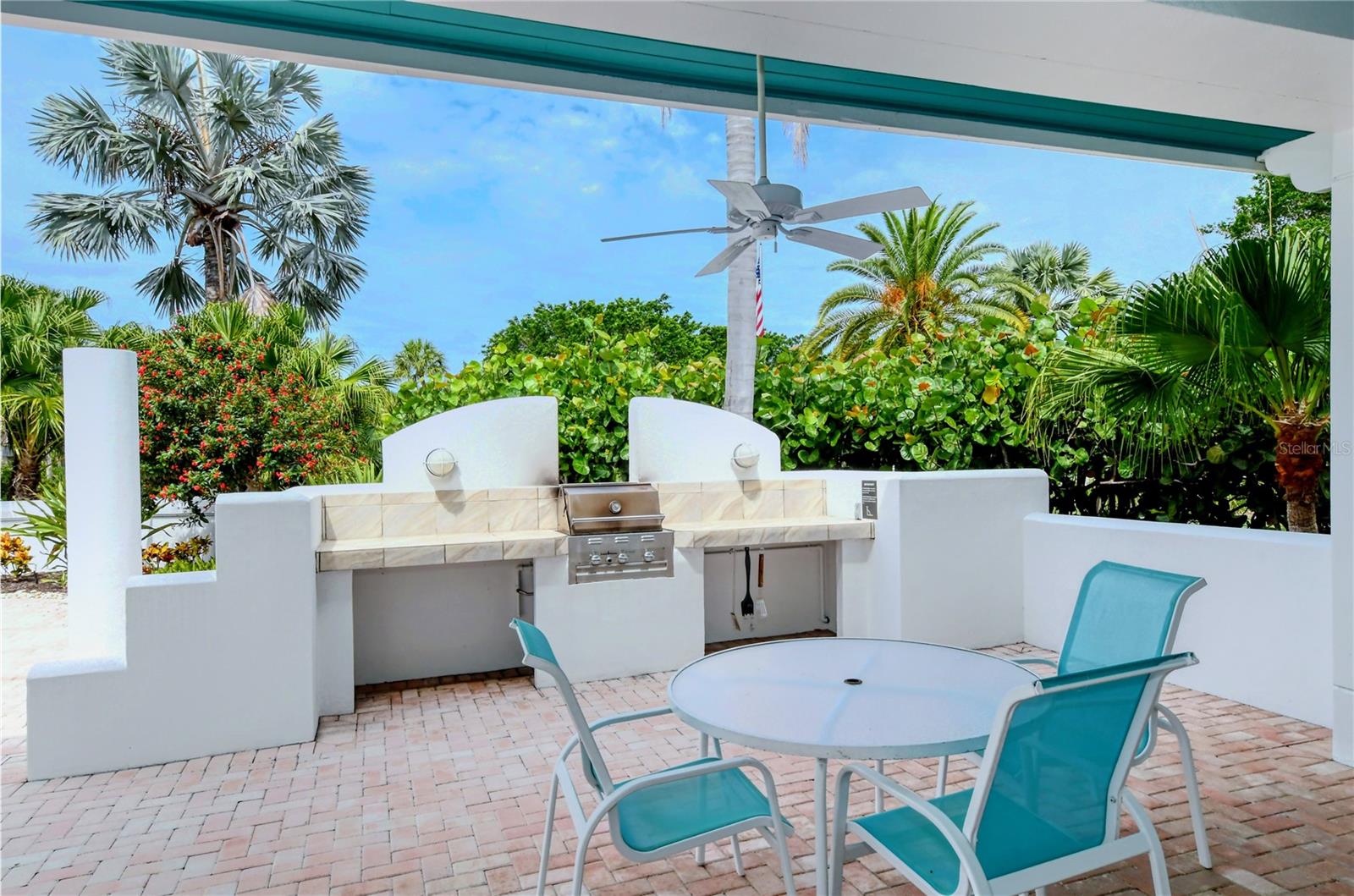 2410 Harbourside Dr #142, Longboat Key, FL 34228 — photo 45 of 54