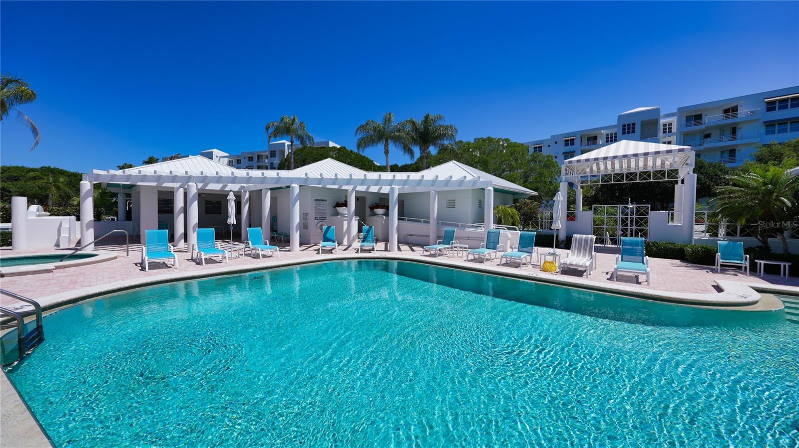 2410 Harbourside Dr #142, Longboat Key, FL 34228 — photo 46 of 54