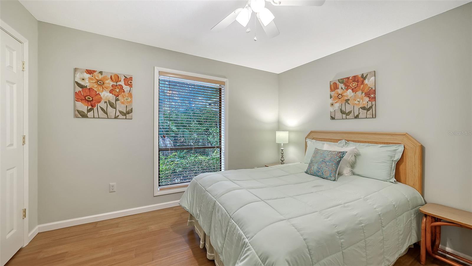 5345 Siesta Ct, Sarasota, FL 34242 — photo 20 of 41