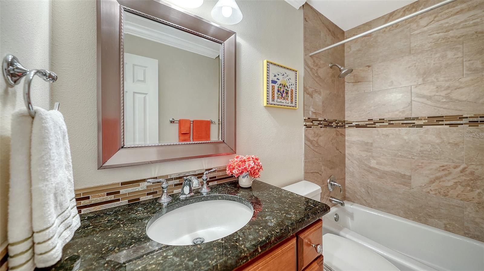 5345 Siesta Ct, Sarasota, FL 34242 — photo 22 of 41