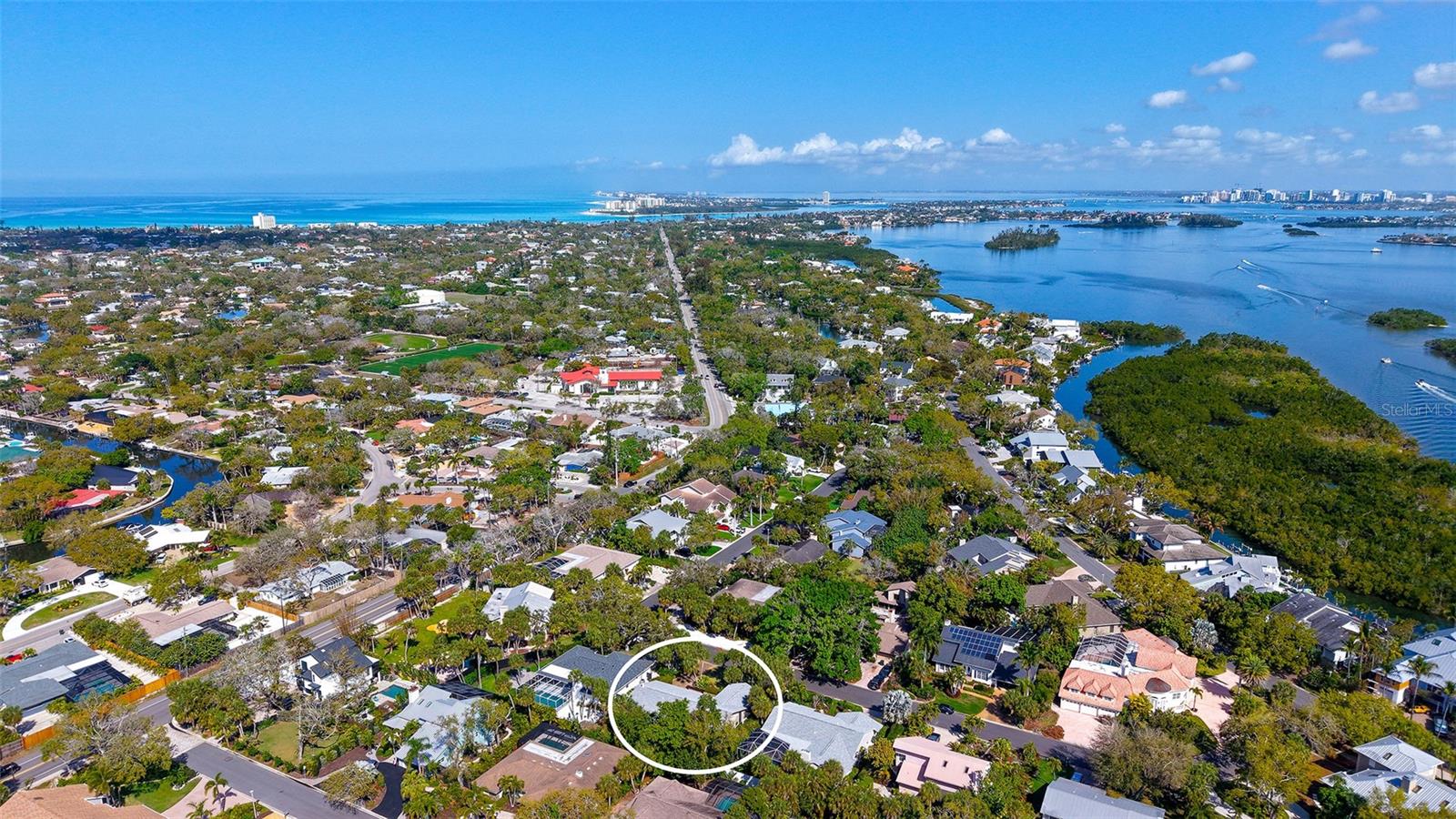 5345 Siesta Ct, Sarasota, FL 34242 — photo 27 of 41