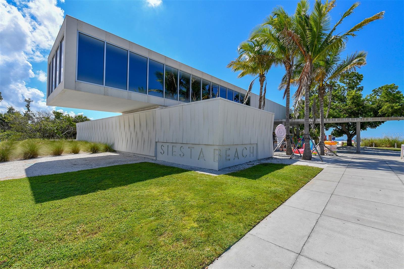 5345 Siesta Ct, Sarasota, FL 34242 — photo 40 of 41