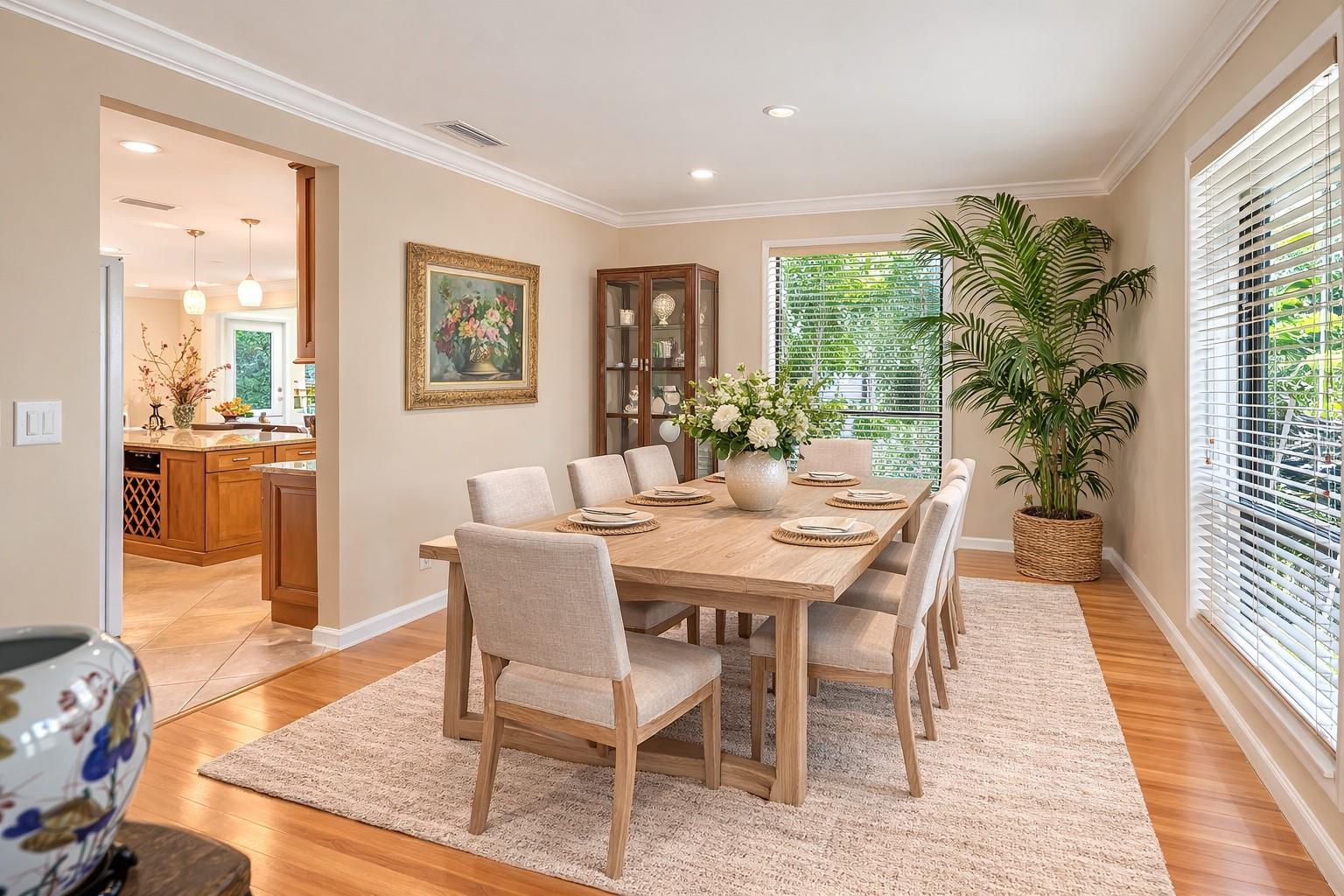 Virtually Staged... Dining