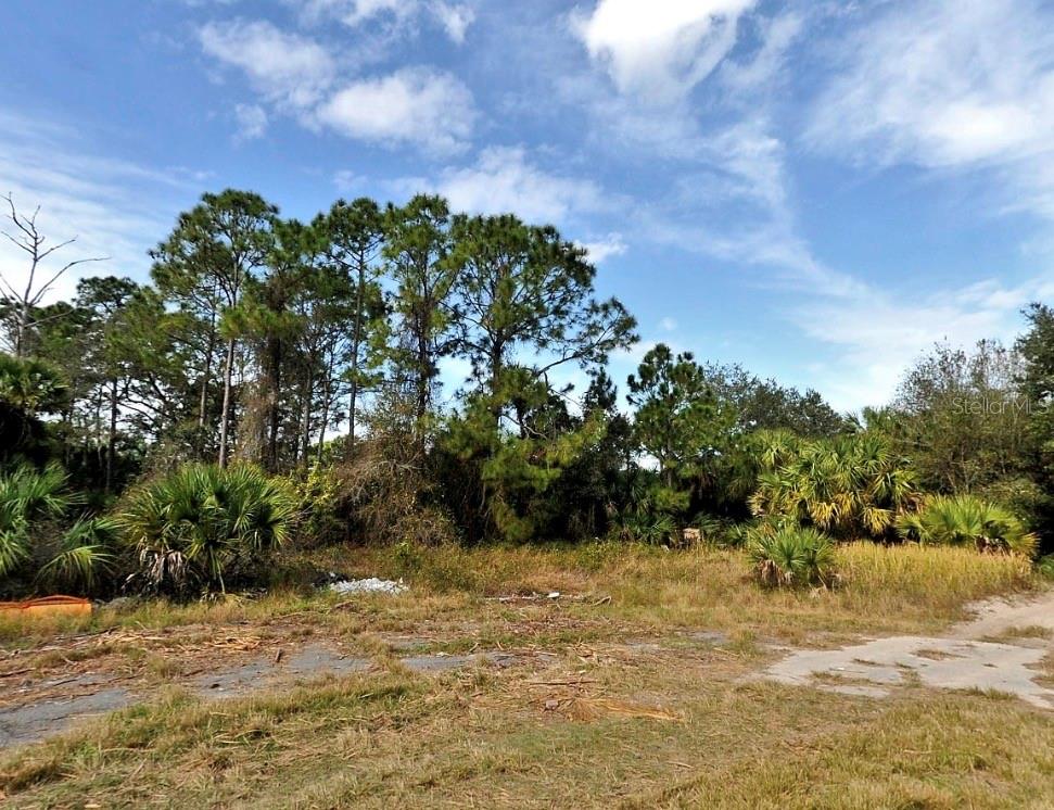 Dade Ct, North Port, FL 34288 · MLS# C7523124 — photo 1 of 1