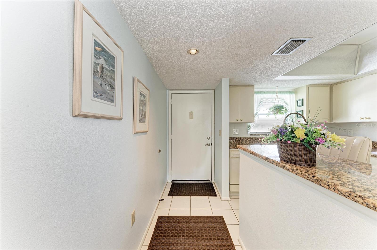 3983 Maceachen Blvd #424, Sarasota, FL 34233 — photo 12 of 40