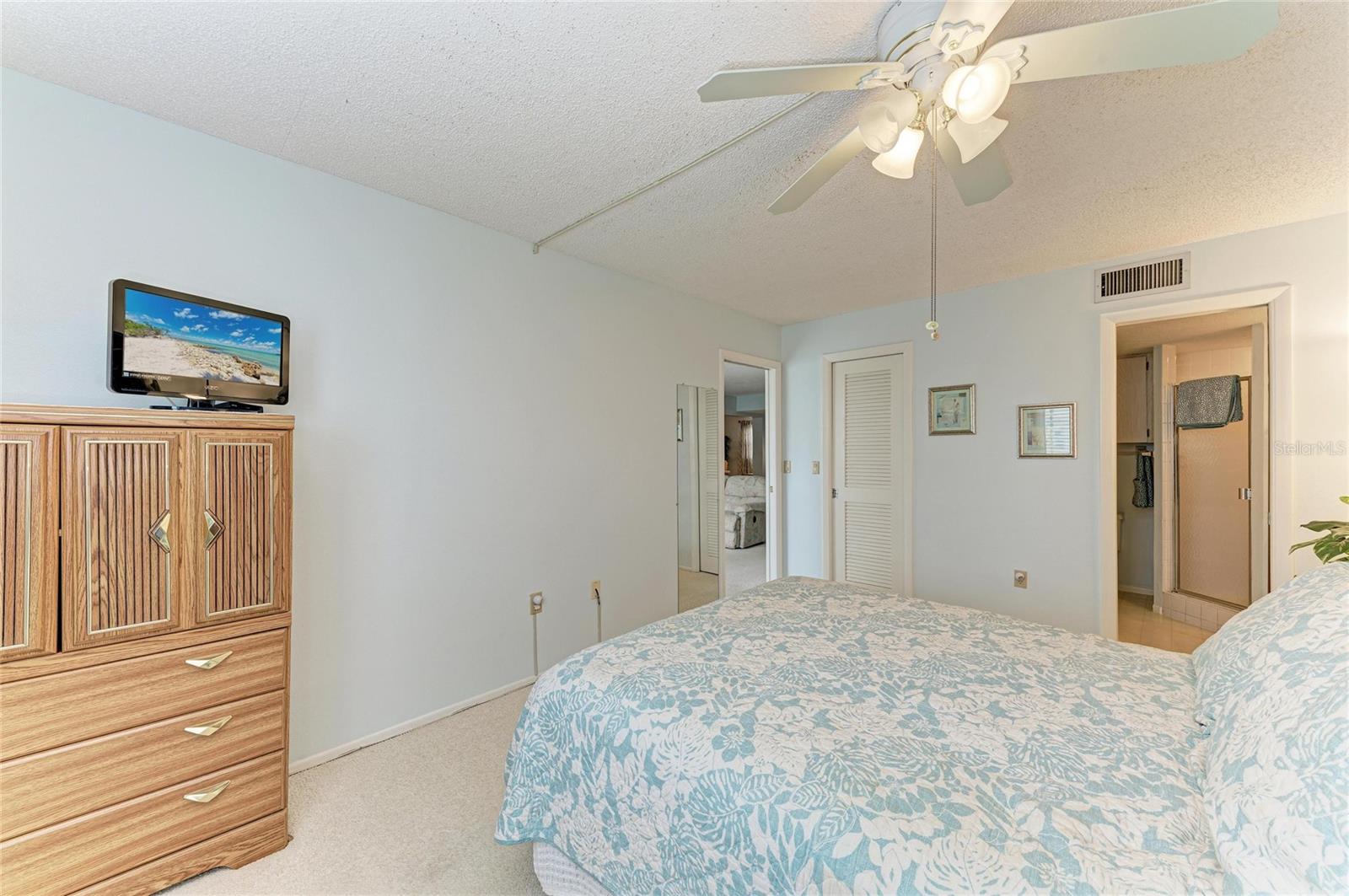 3983 Maceachen Blvd #424, Sarasota, FL 34233 — photo 23 of 40