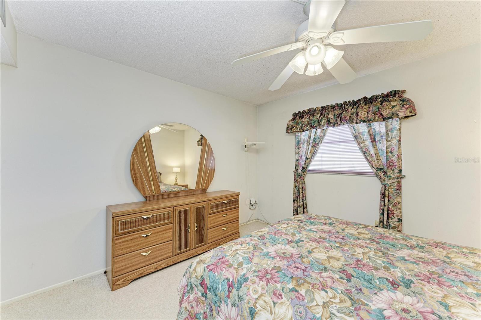 3983 Maceachen Blvd #424, Sarasota, FL 34233 — photo 28 of 40