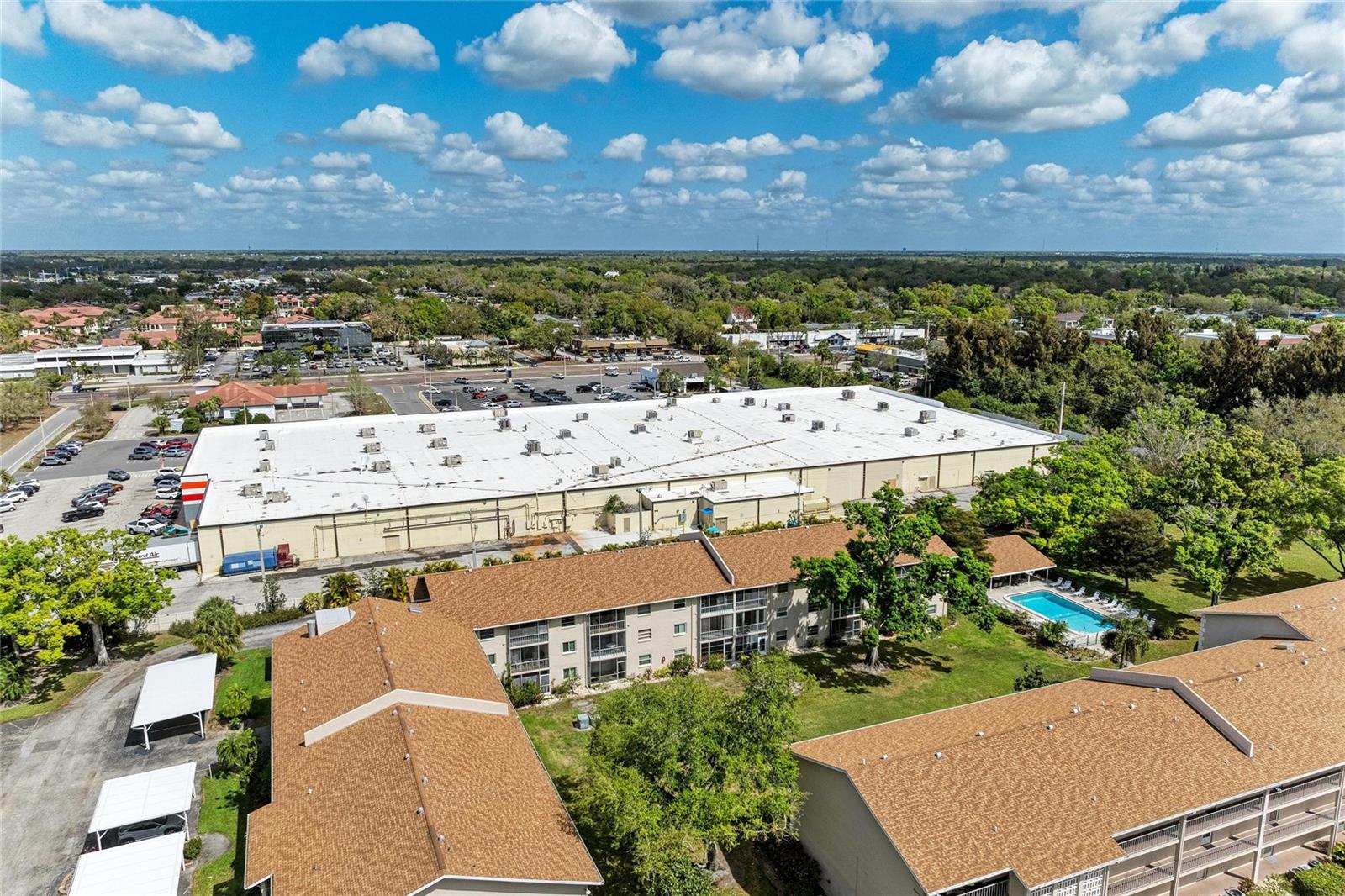 3983 Maceachen Blvd #424, Sarasota, FL 34233 — photo 34 of 40