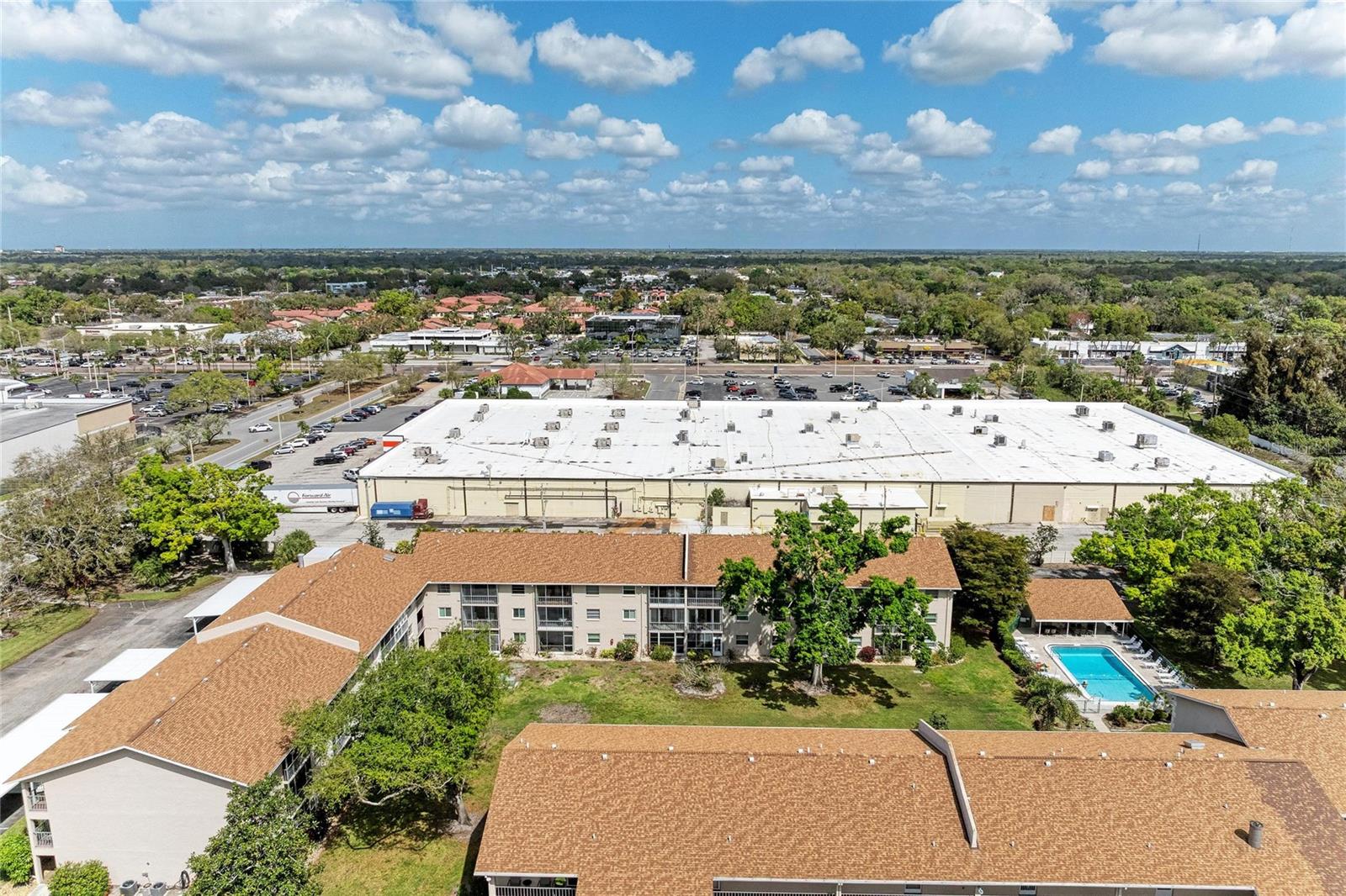 3983 Maceachen Blvd #424, Sarasota, FL 34233 — photo 38 of 40