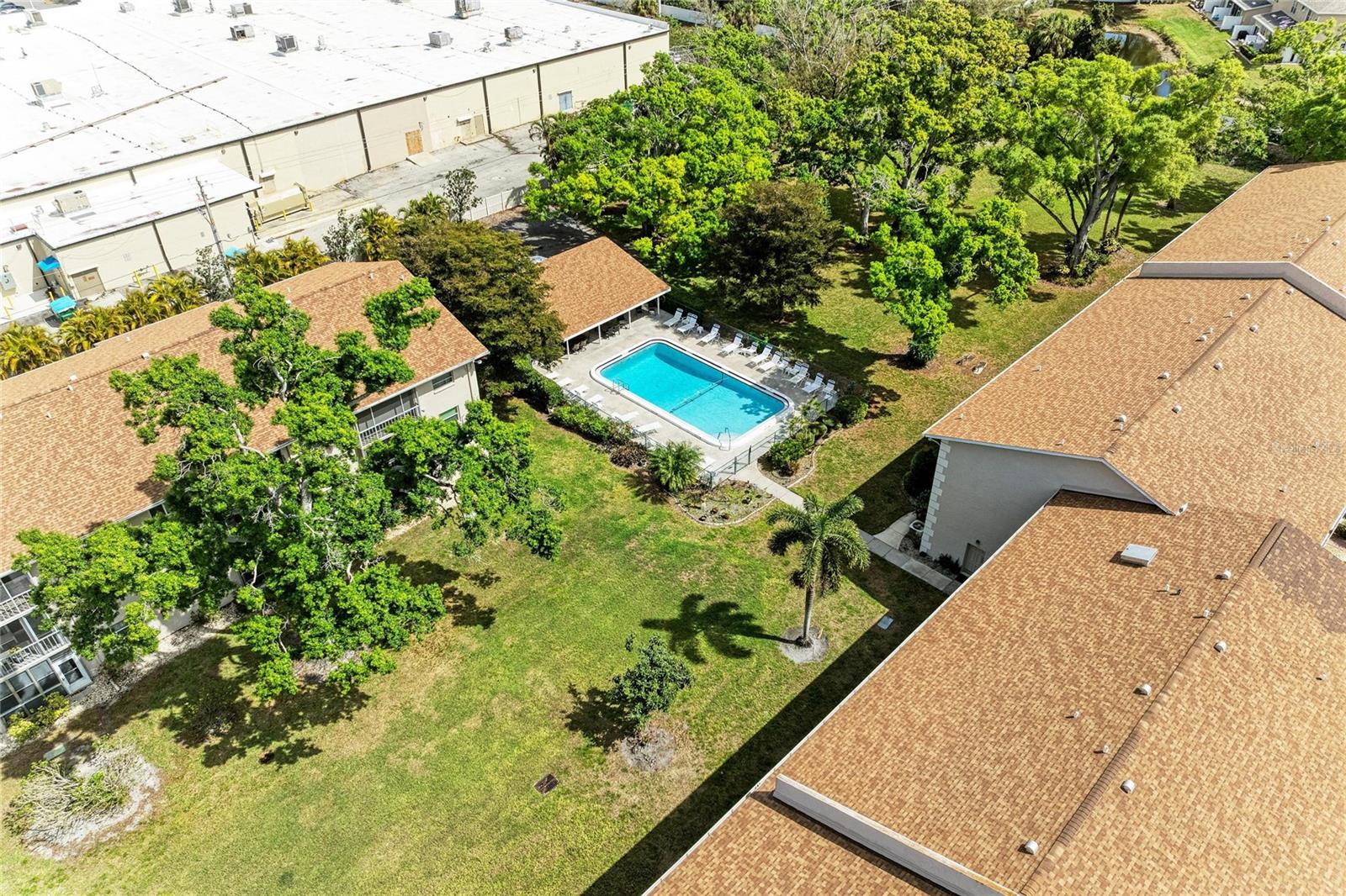 3983 Maceachen Blvd #424, Sarasota, FL 34233 — photo 39 of 40
