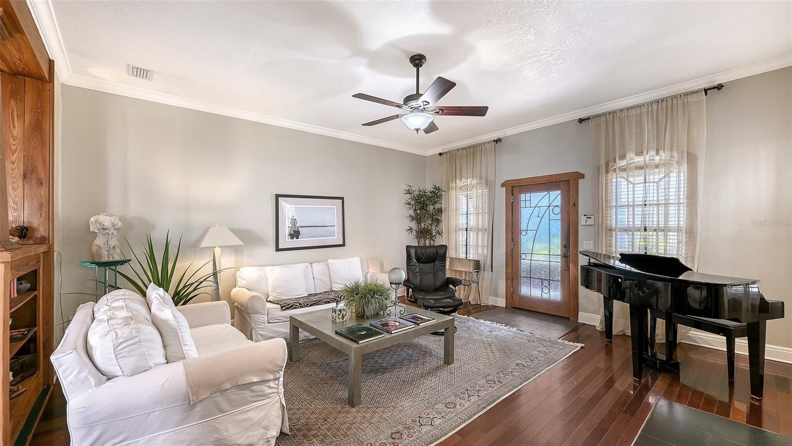 1563 4th St, Sarasota, FL 34236 — photo 22 of 63
