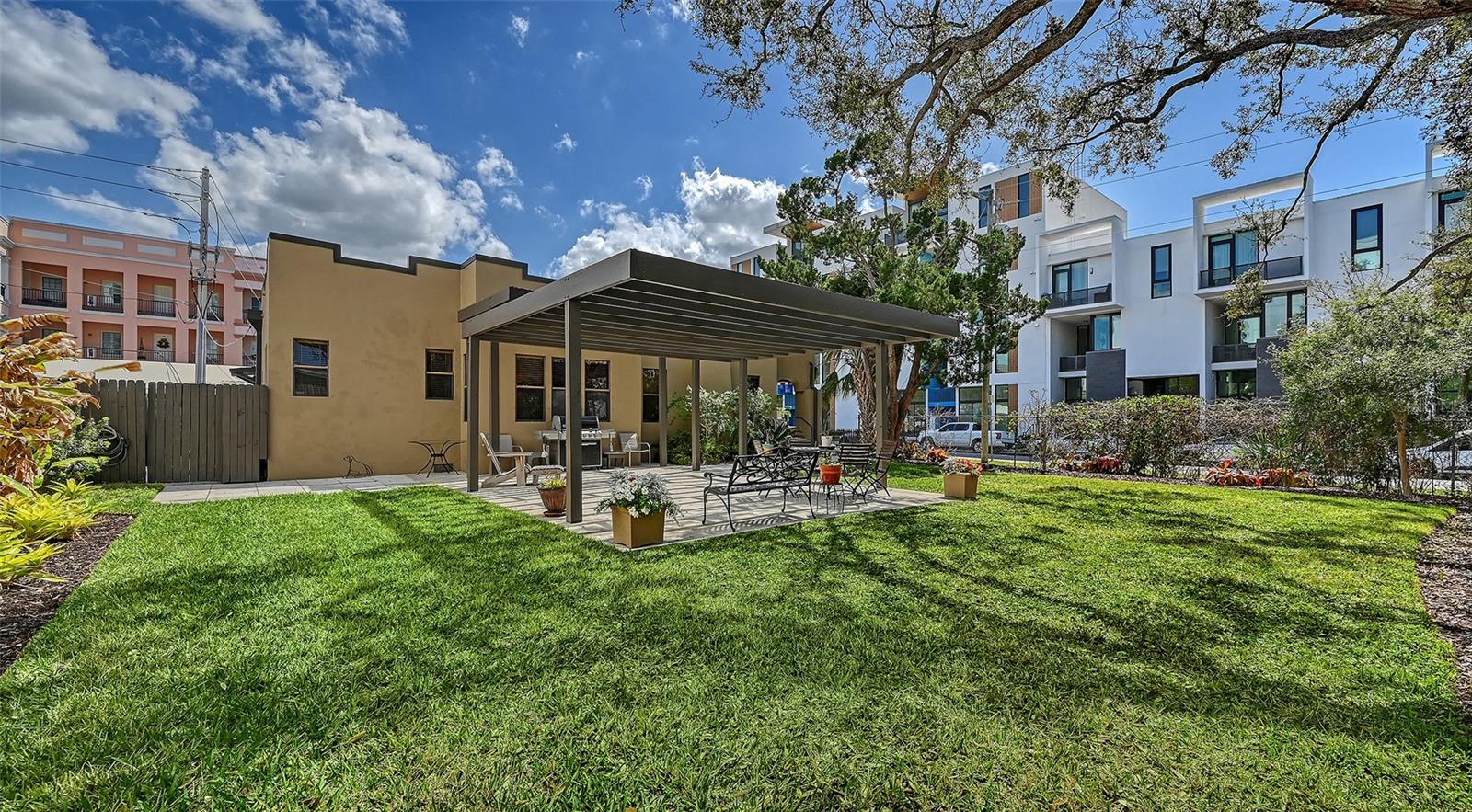 1563 4th St, Sarasota, FL 34236 — photo 41 of 63
