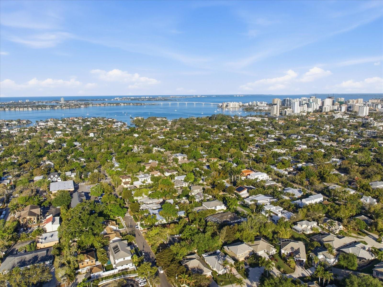 1891 Prospect St, Sarasota, FL 34239 — photo 16 of 29