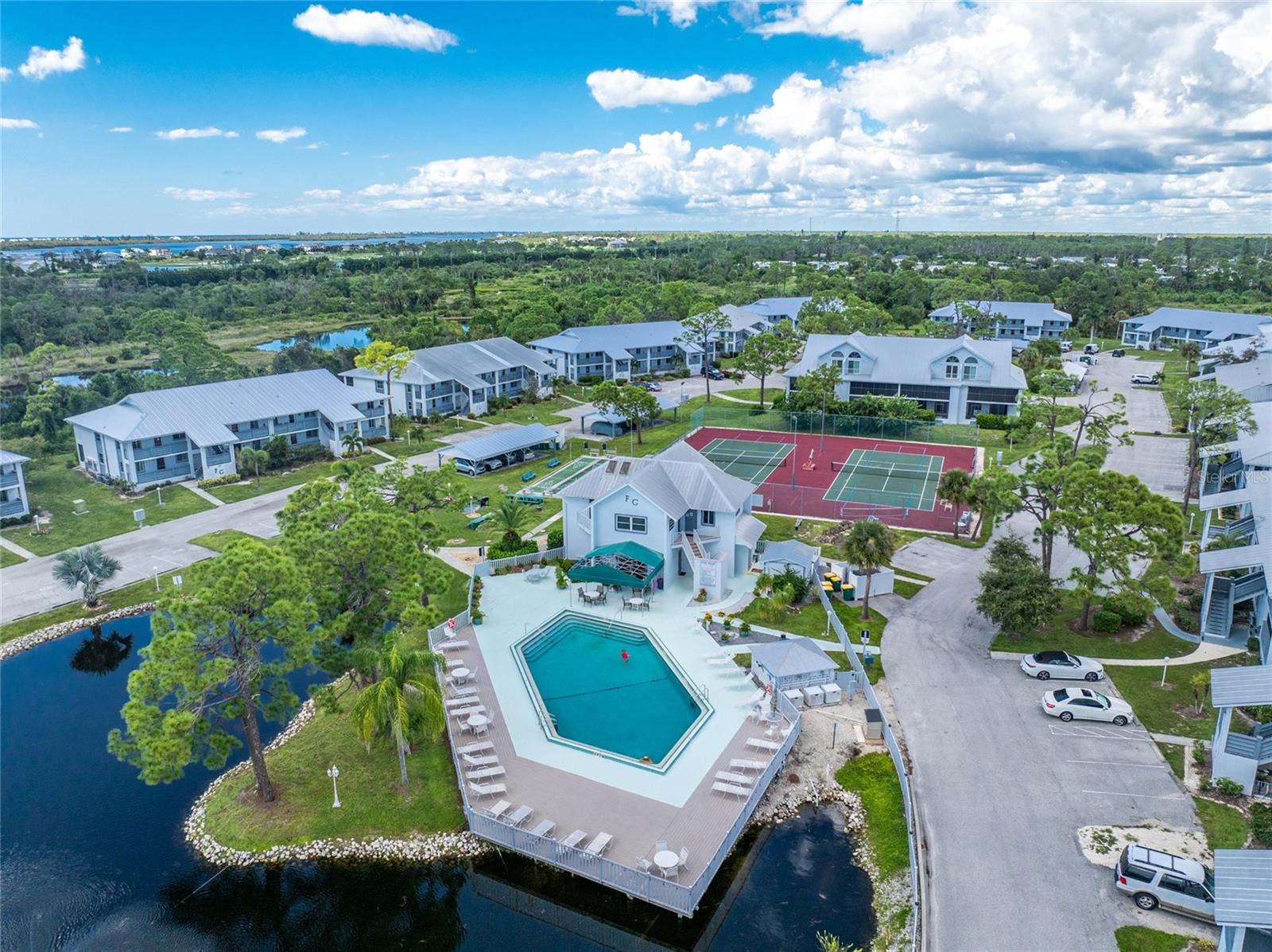 condo pool
