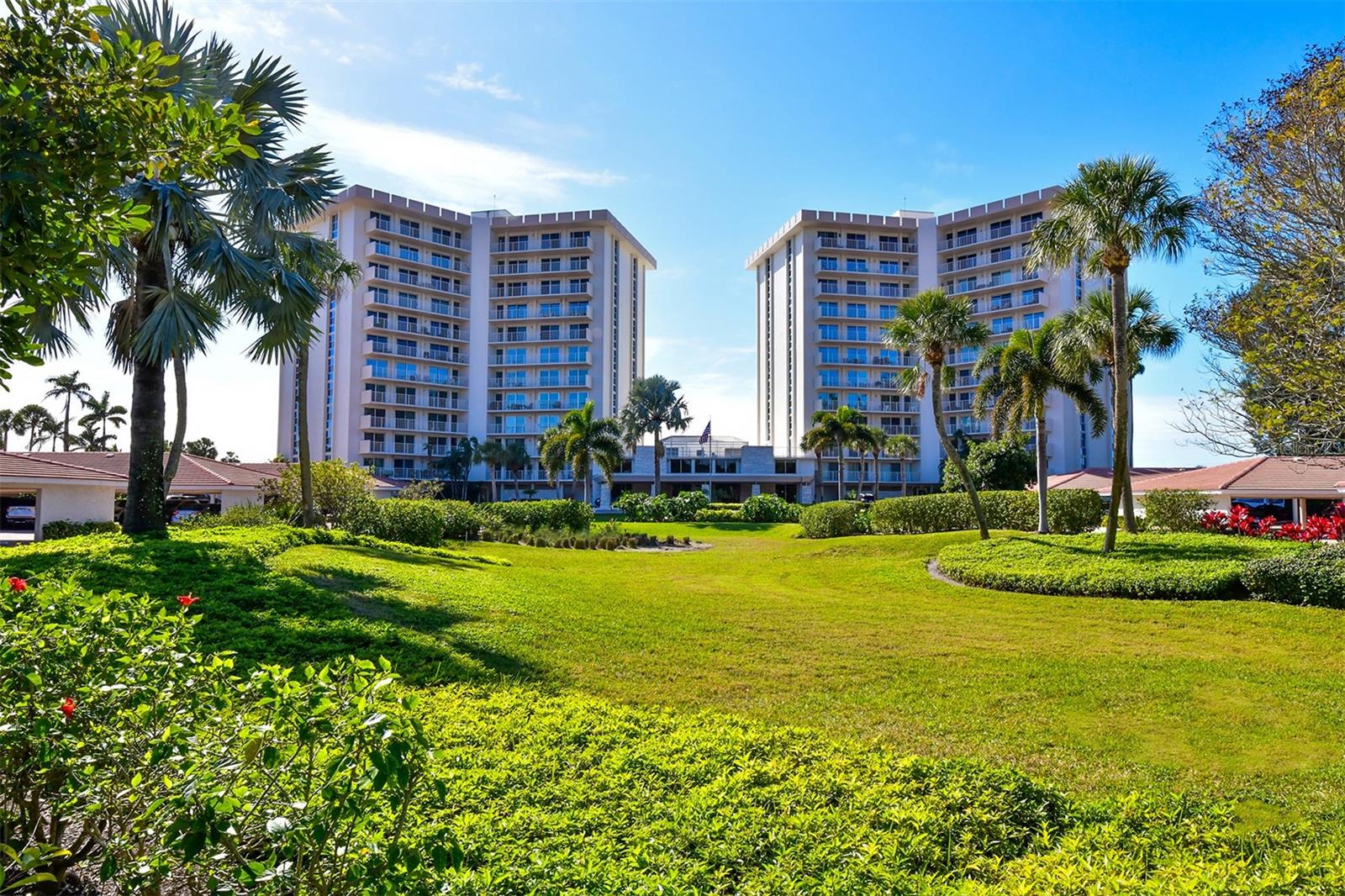 2301 Gulf of Mexico Dr #43N, Longboat Key, FL 34228 — photo 4 of 62