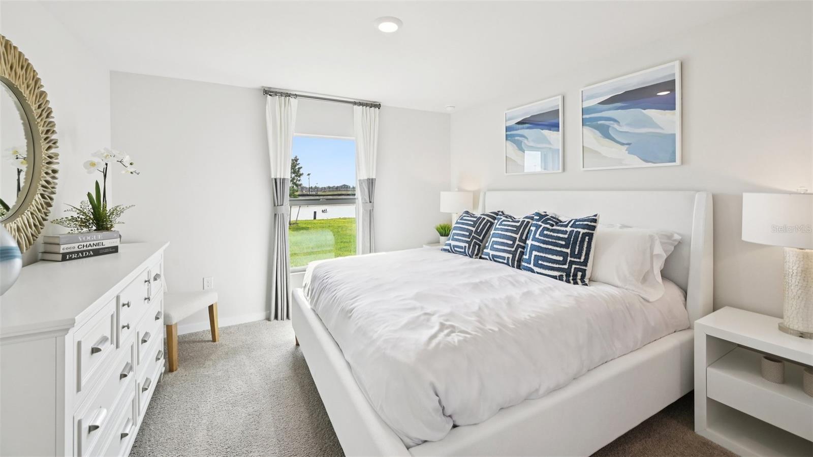 MODEL HOME